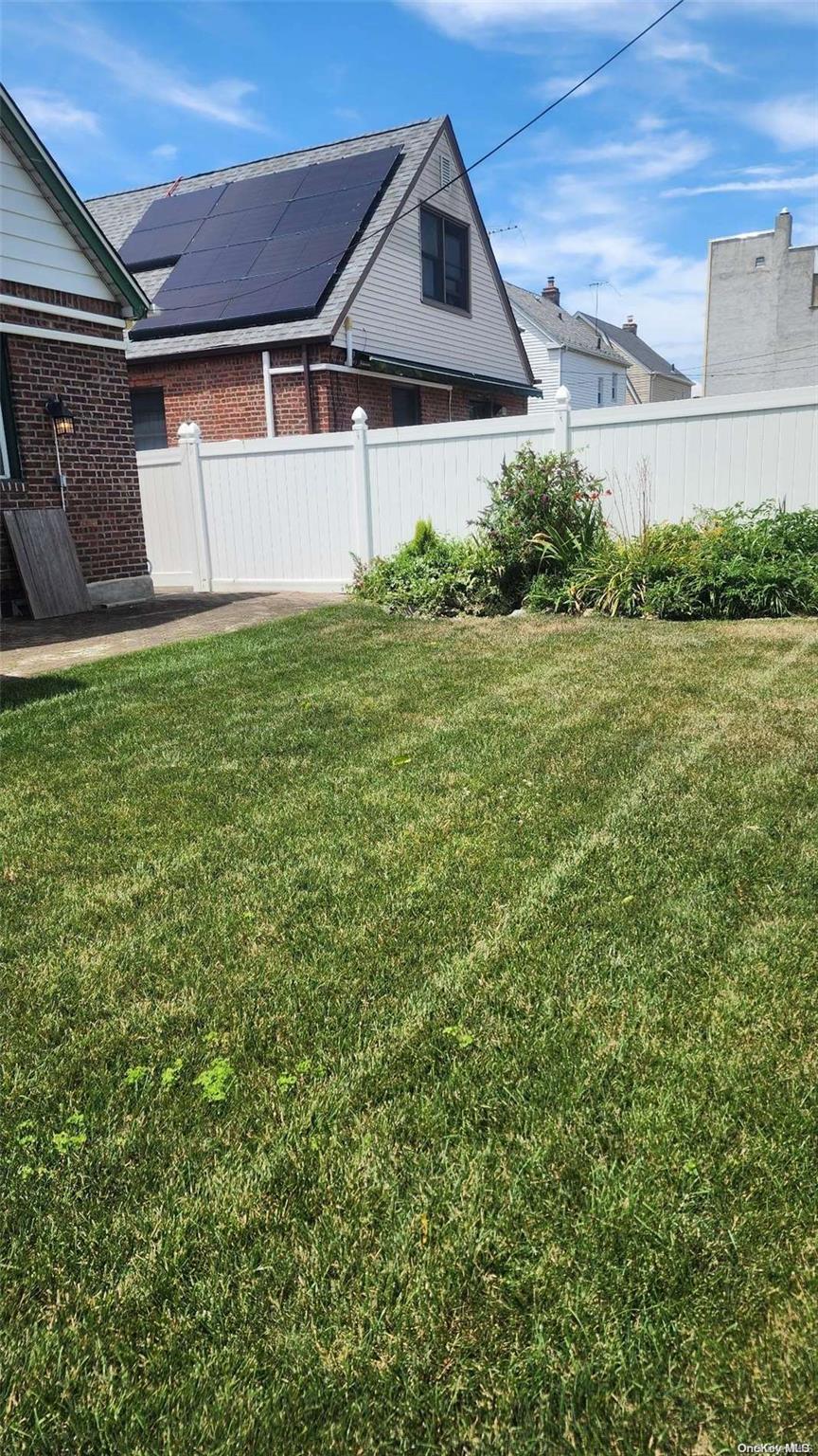 Single Family 213th  Queens, NY 11364, MLS-L3565173-7