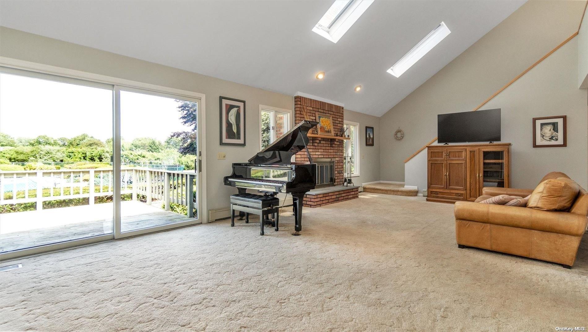 Single Family Peconic Bay  Suffolk County, NY 11931, MLS-L3565420-11