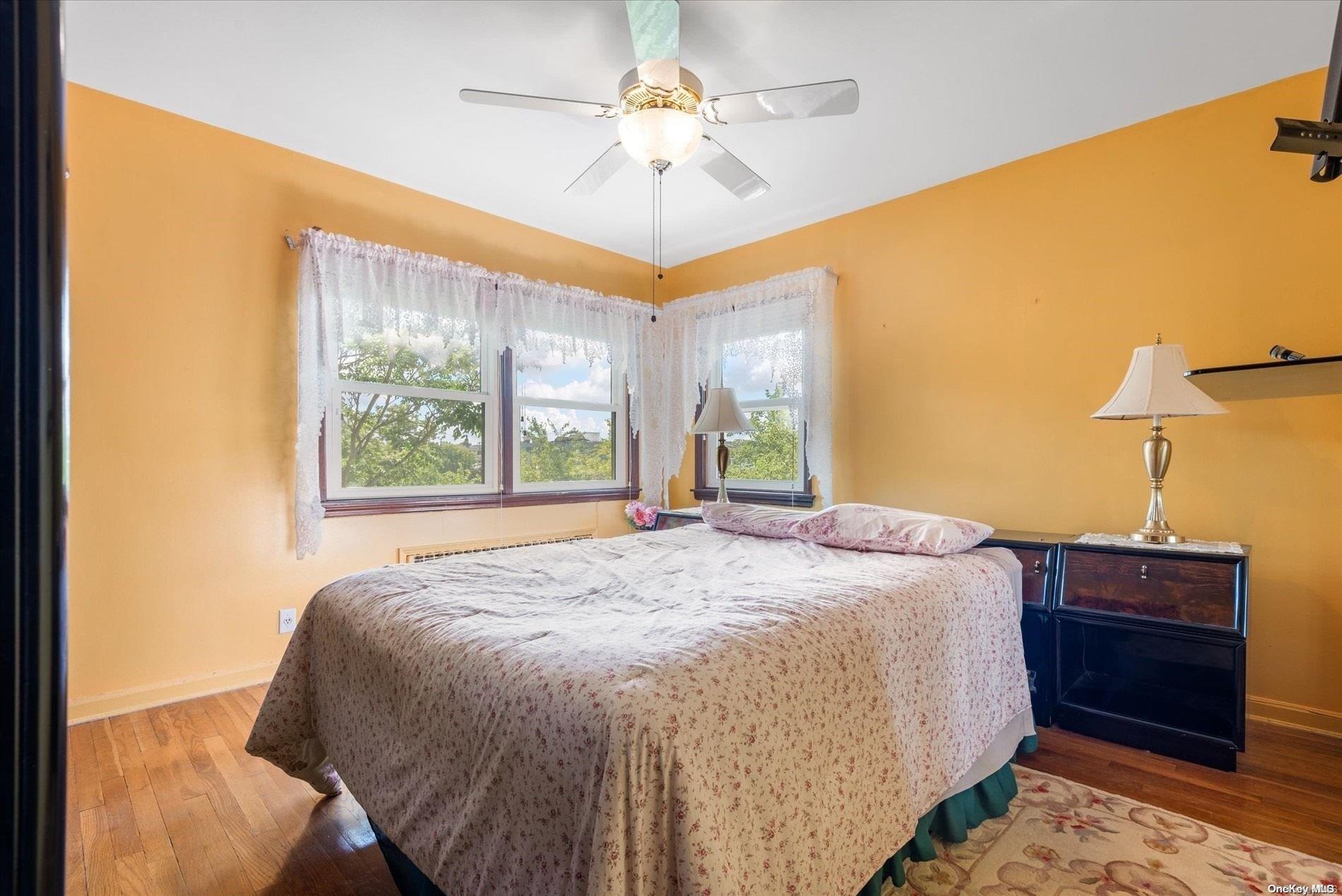 Single Family 96th  Queens, NY 11414, MLS-L3565532-20