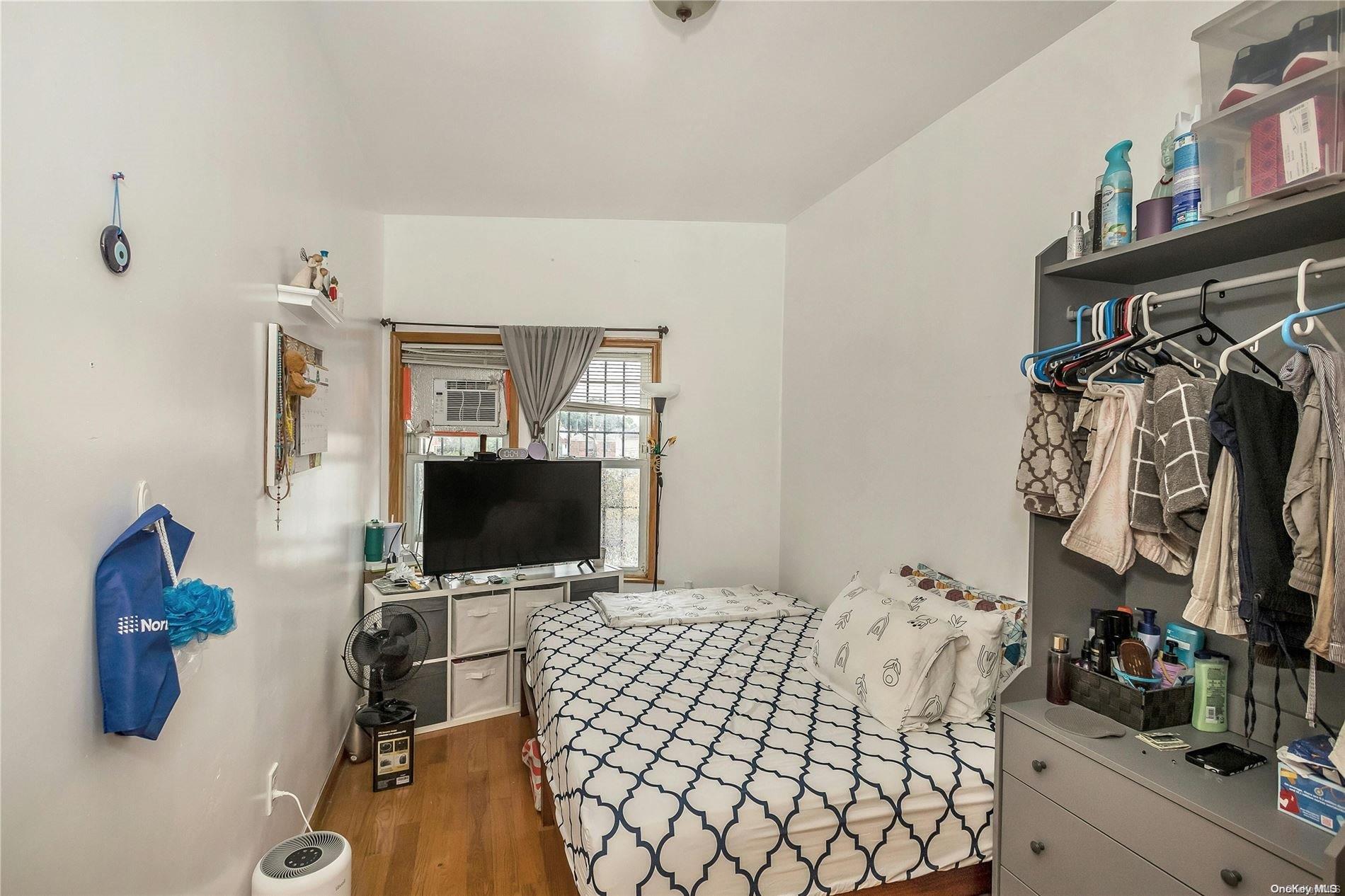 Single Family Jamaica  Queens, NY 11423, MLS-L3565735-11