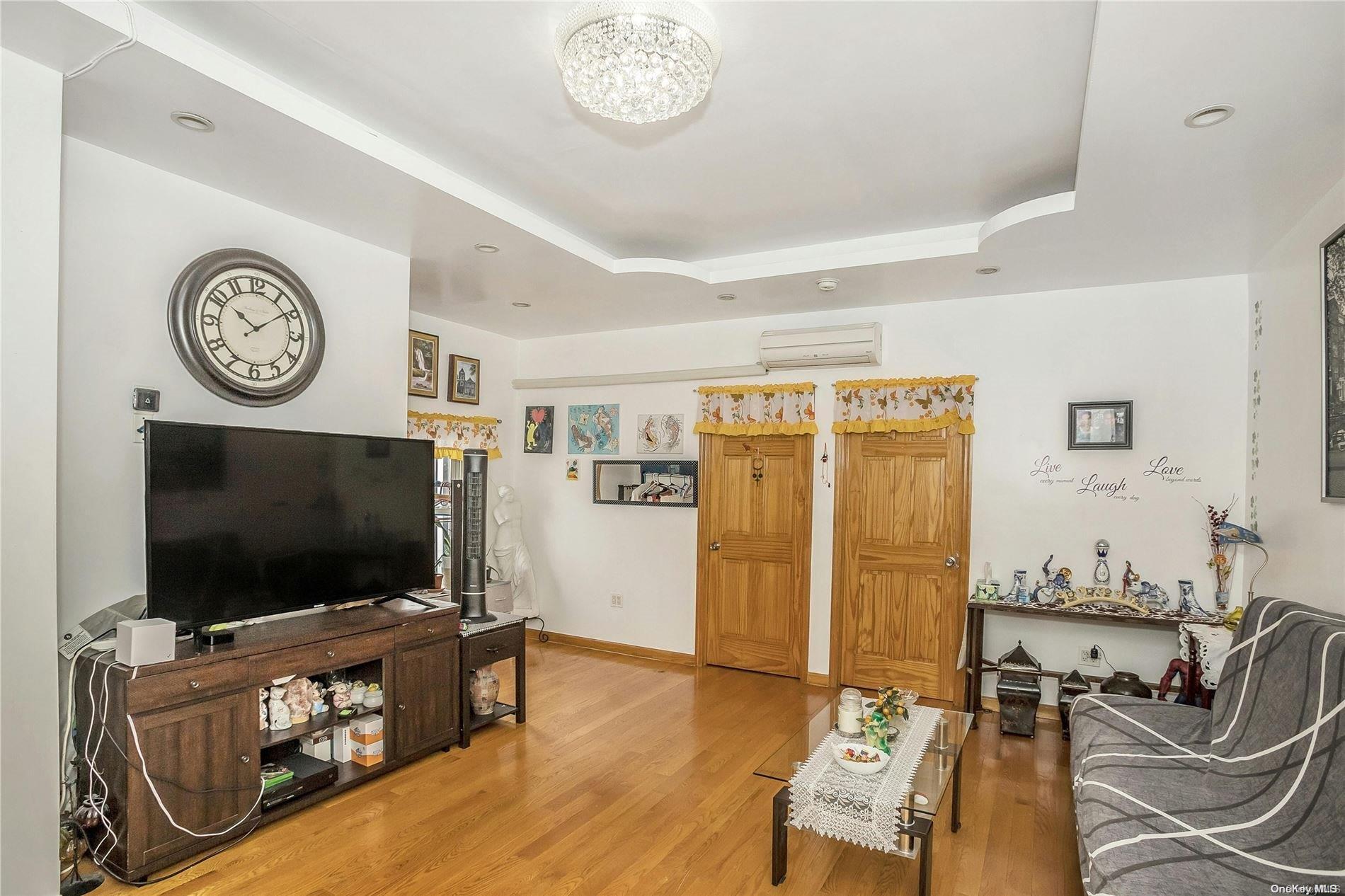 Single Family Jamaica  Queens, NY 11423, MLS-L3565735-5