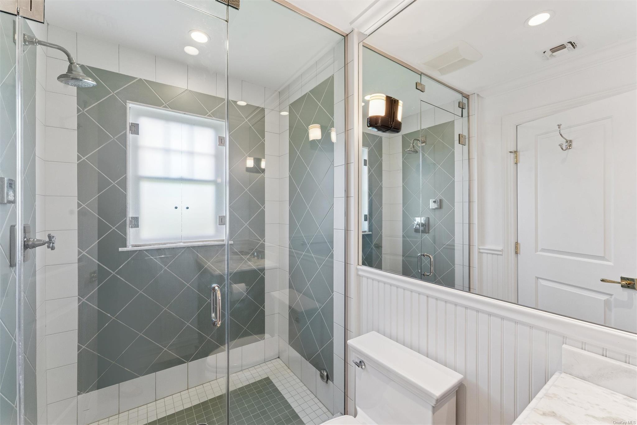 Single Family Rogers  Suffolk County, NY 11960, MLS-L3565941-26