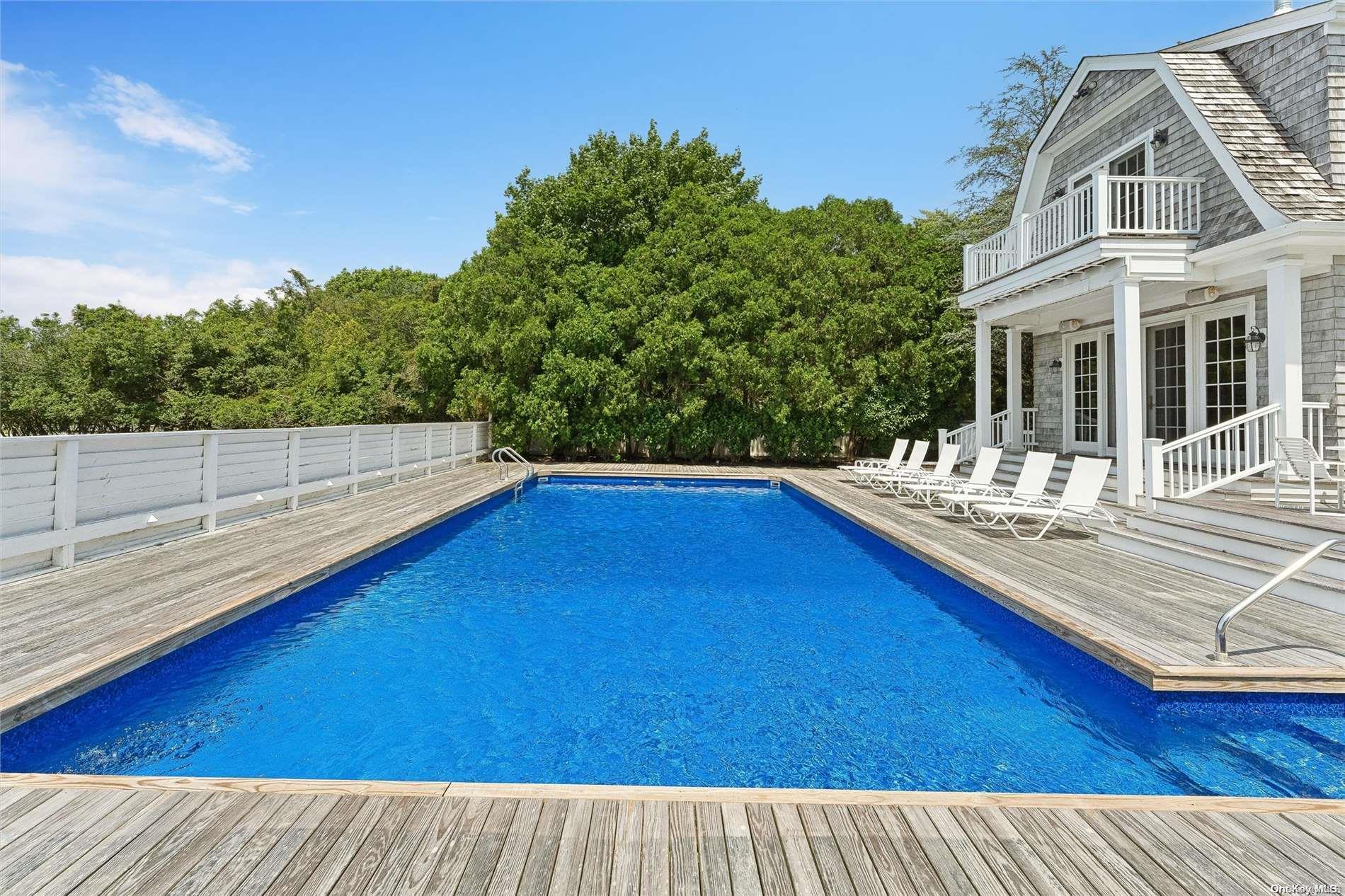 Single Family Rogers  Suffolk County, NY 11960, MLS-L3565941-31