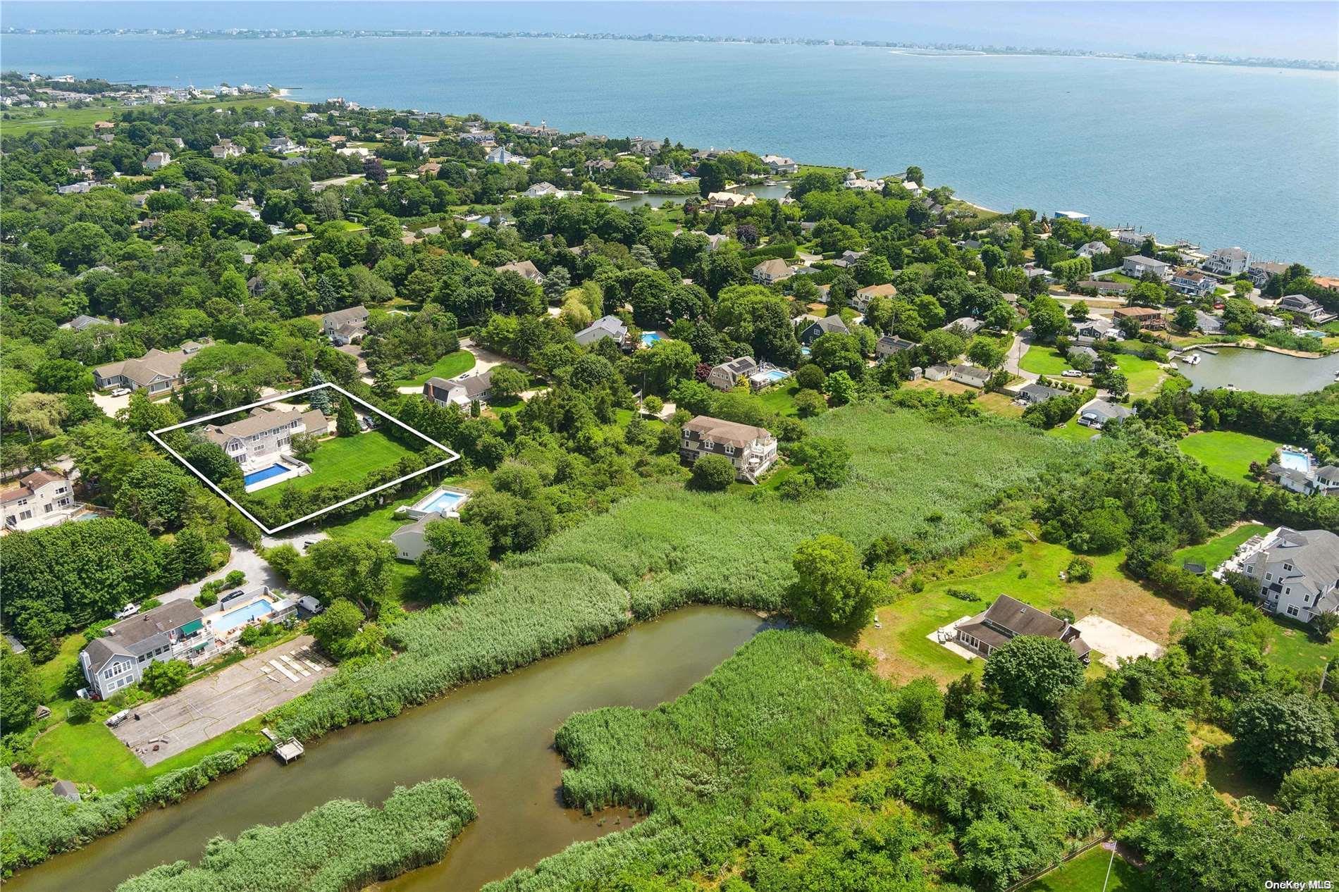 Single Family Rogers  Suffolk County, NY 11960, MLS-L3565941-35