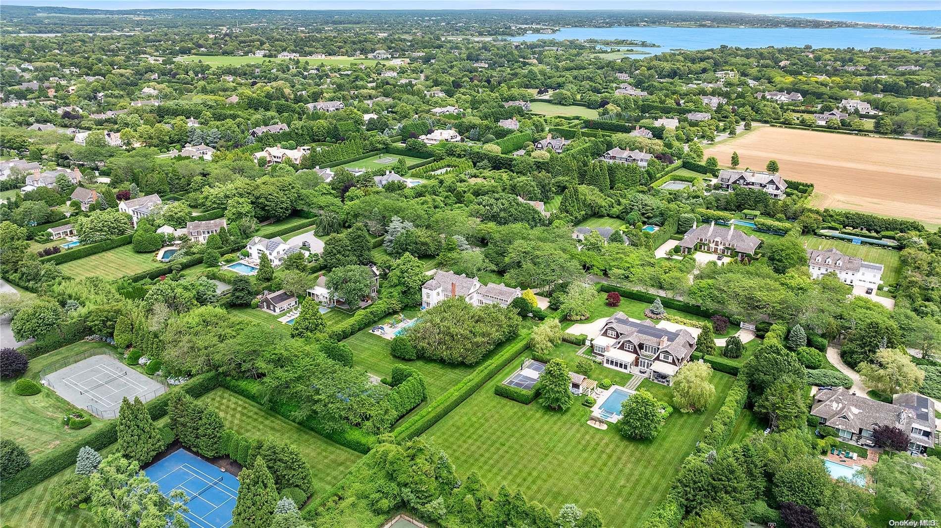 Single Family Downs  Suffolk County, NY 11968, MLS-L3565968-32