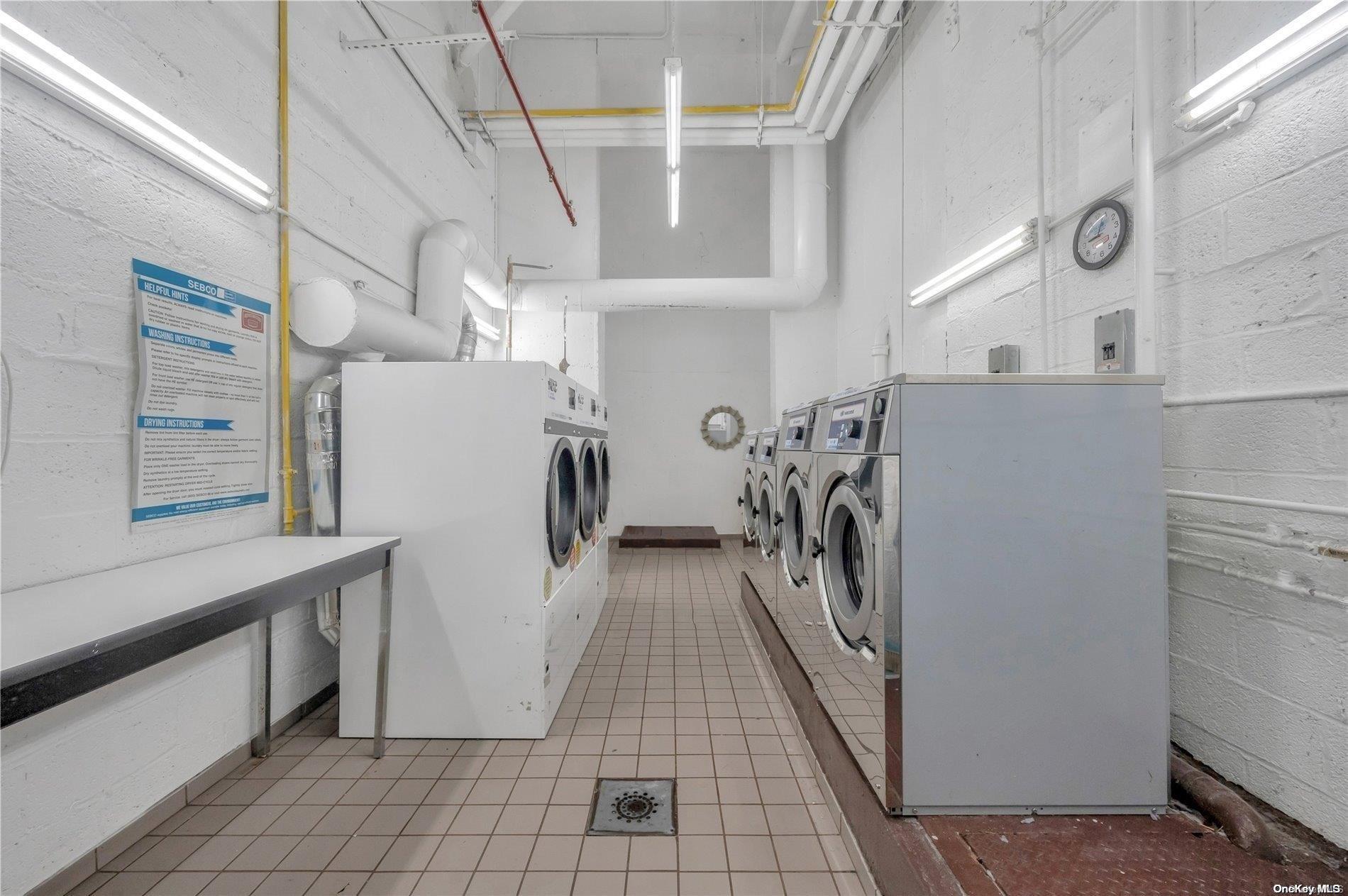 Coop 64th Ave  Queens, NY 11374, MLS-L3566201-5