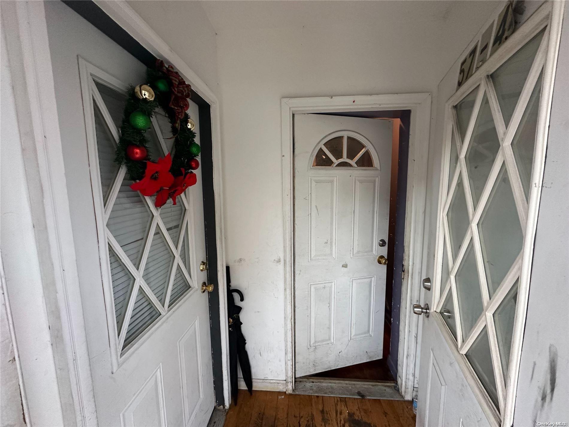 Single Family Granger  Queens, NY 11368, MLS-L3566642-3