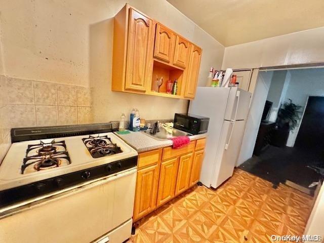Commercial Sale Hegeman & Atkins  Brooklyn, NY 11208, MLS-L3566987-9