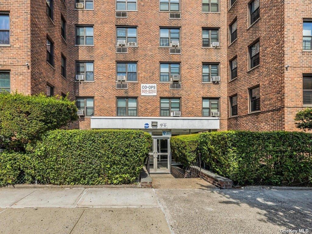 Coop Webb  Bronx, NY 10468, MLS-L3567028-24