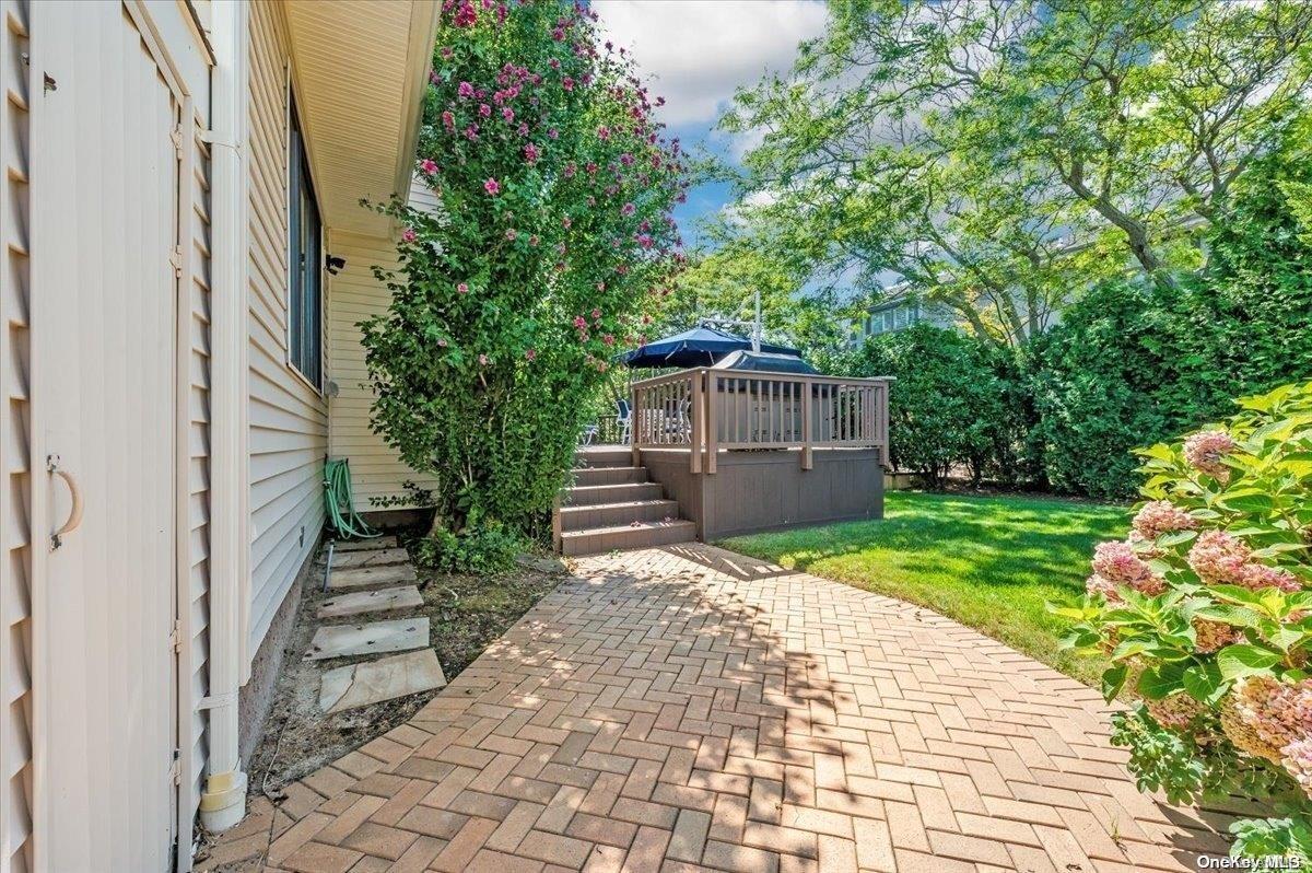 Single Family Beech  Nassau County, NY 11509, MLS-L3567157-30