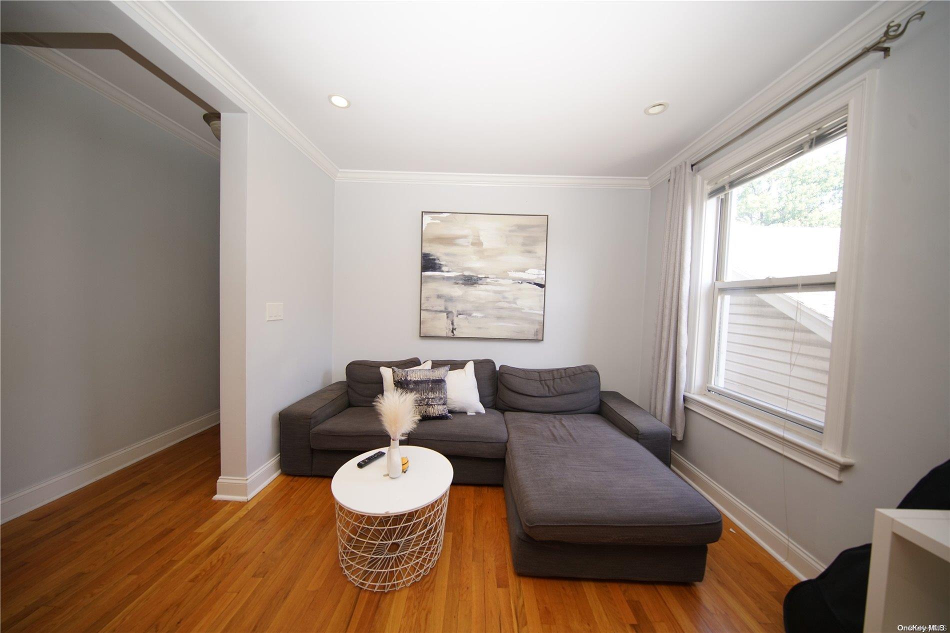 Single Family 124th  Queens, NY 11356, MLS-L3567211-9