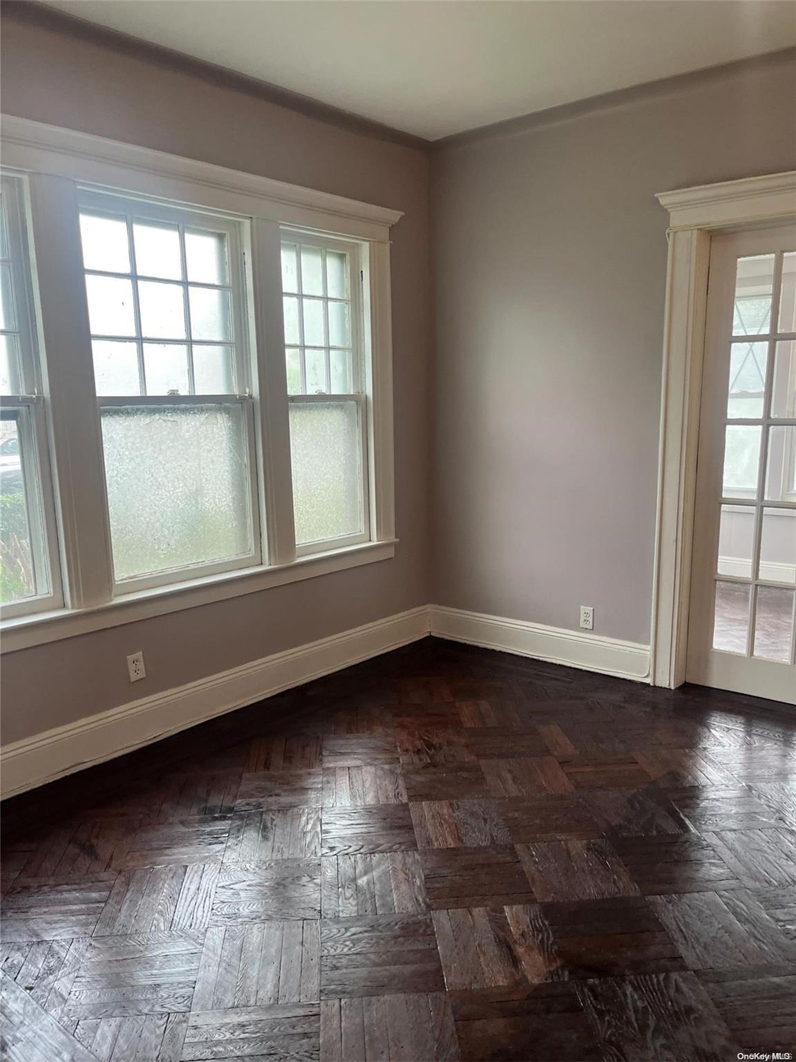 Single Family 118th  Queens, NY 11418, MLS-L3567725-11
