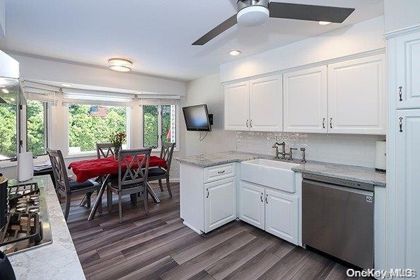 Single Family Brookfield  Nassau County, NY 11040, MLS-L3568680-8