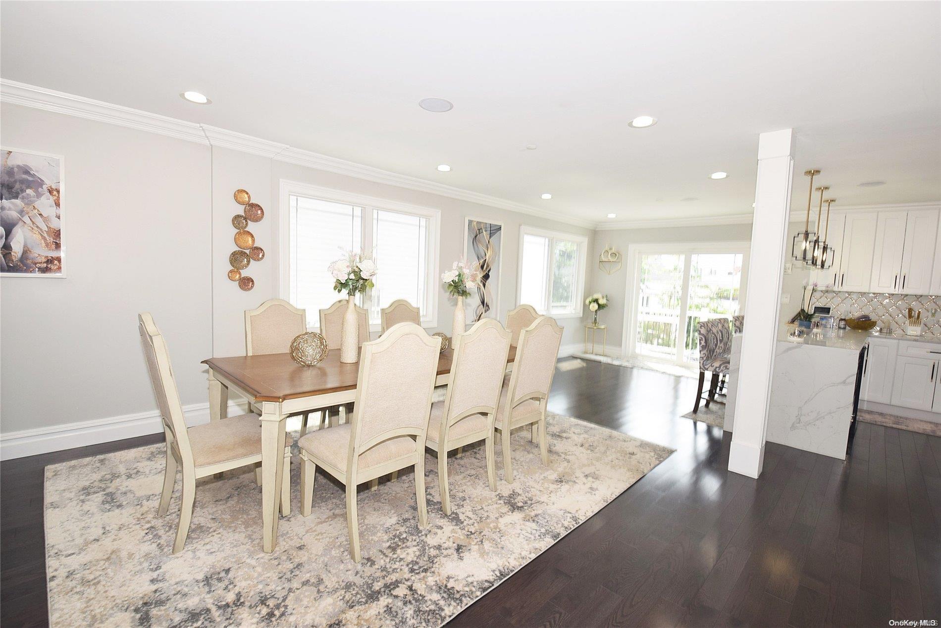 Single Family Fulton  Nassau County, NY 11561, MLS-L3568772-8