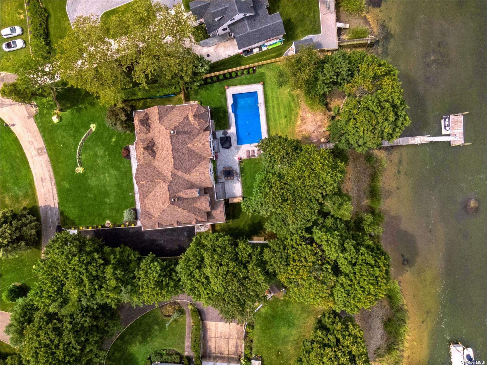 Single Family Cedar  Suffolk County, NY 11733, MLS-L3568784-32