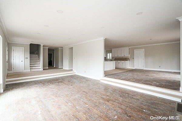 Single Family Berkshire  Nassau County, NY 11570, MLS-L3568796-11