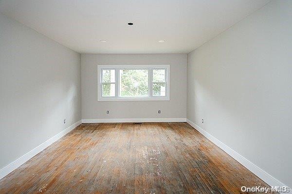 Single Family Berkshire  Nassau County, NY 11570, MLS-L3568796-20