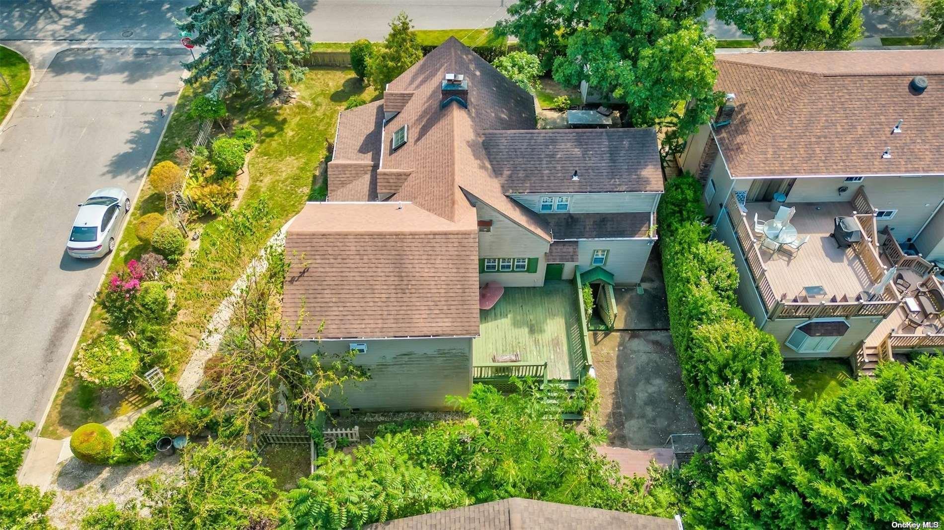 Single Family Monroe  Nassau County, NY 11783, MLS-L3568945-36