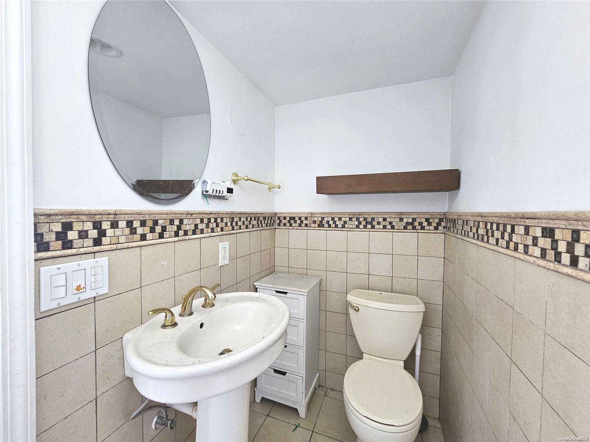 Single Family Van Buren  Nassau County, NY 11510, MLS-L3568968-12