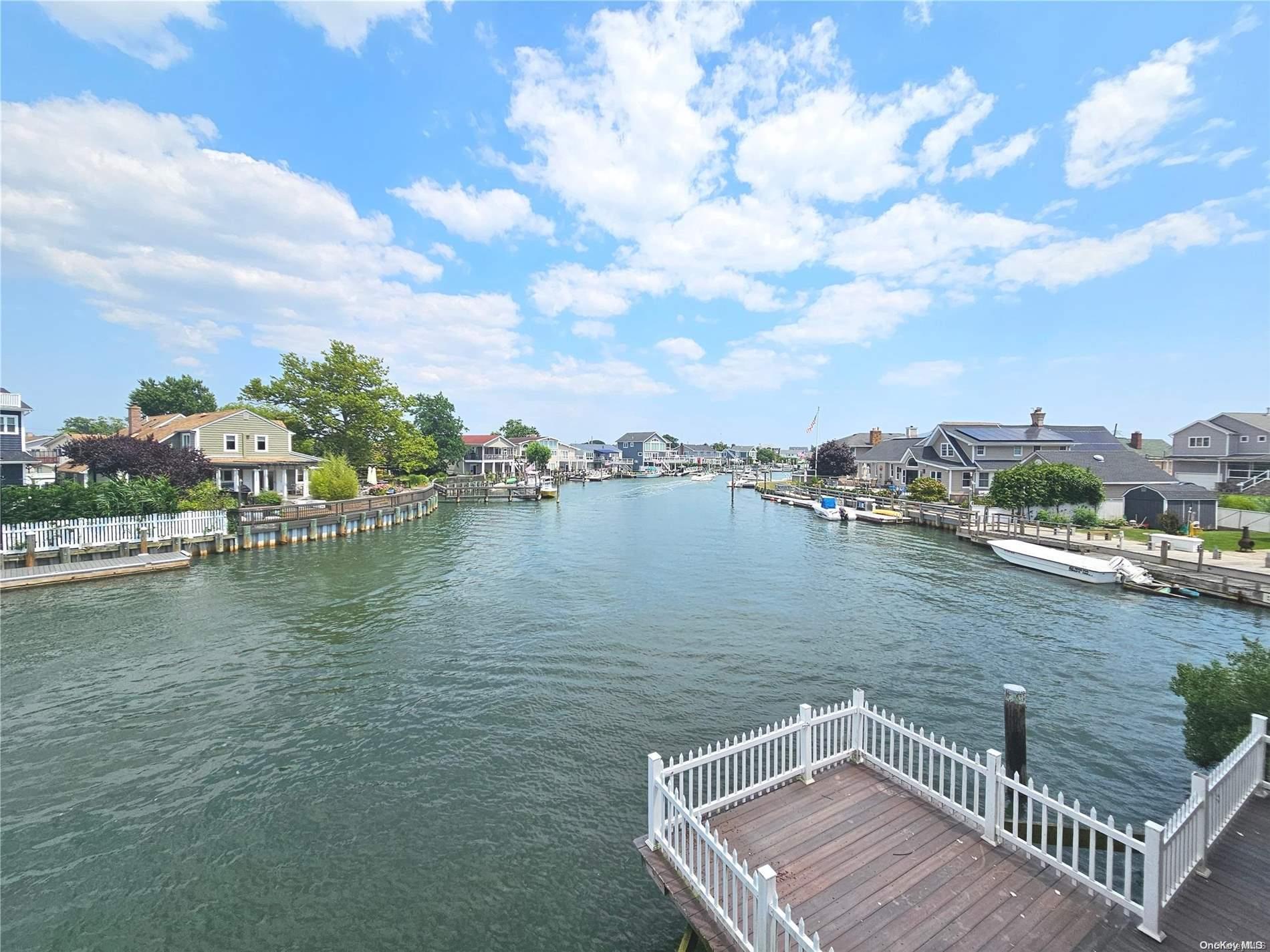 Single Family Van Buren  Nassau County, NY 11510, MLS-L3568968-23