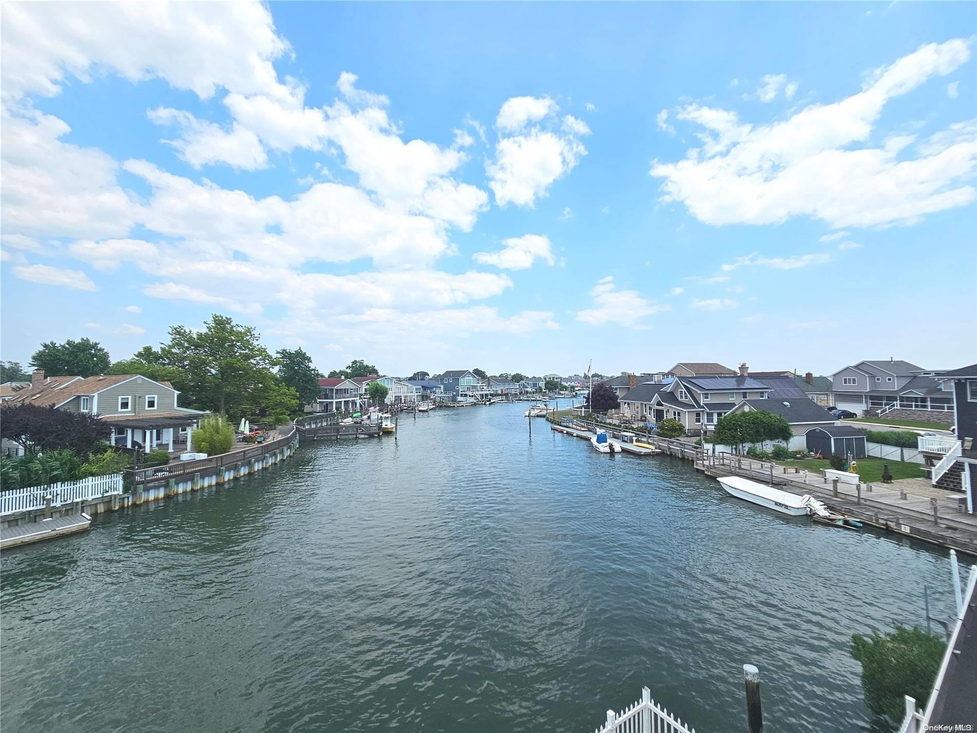 Single Family Van Buren  Nassau County, NY 11510, MLS-L3568968-32
