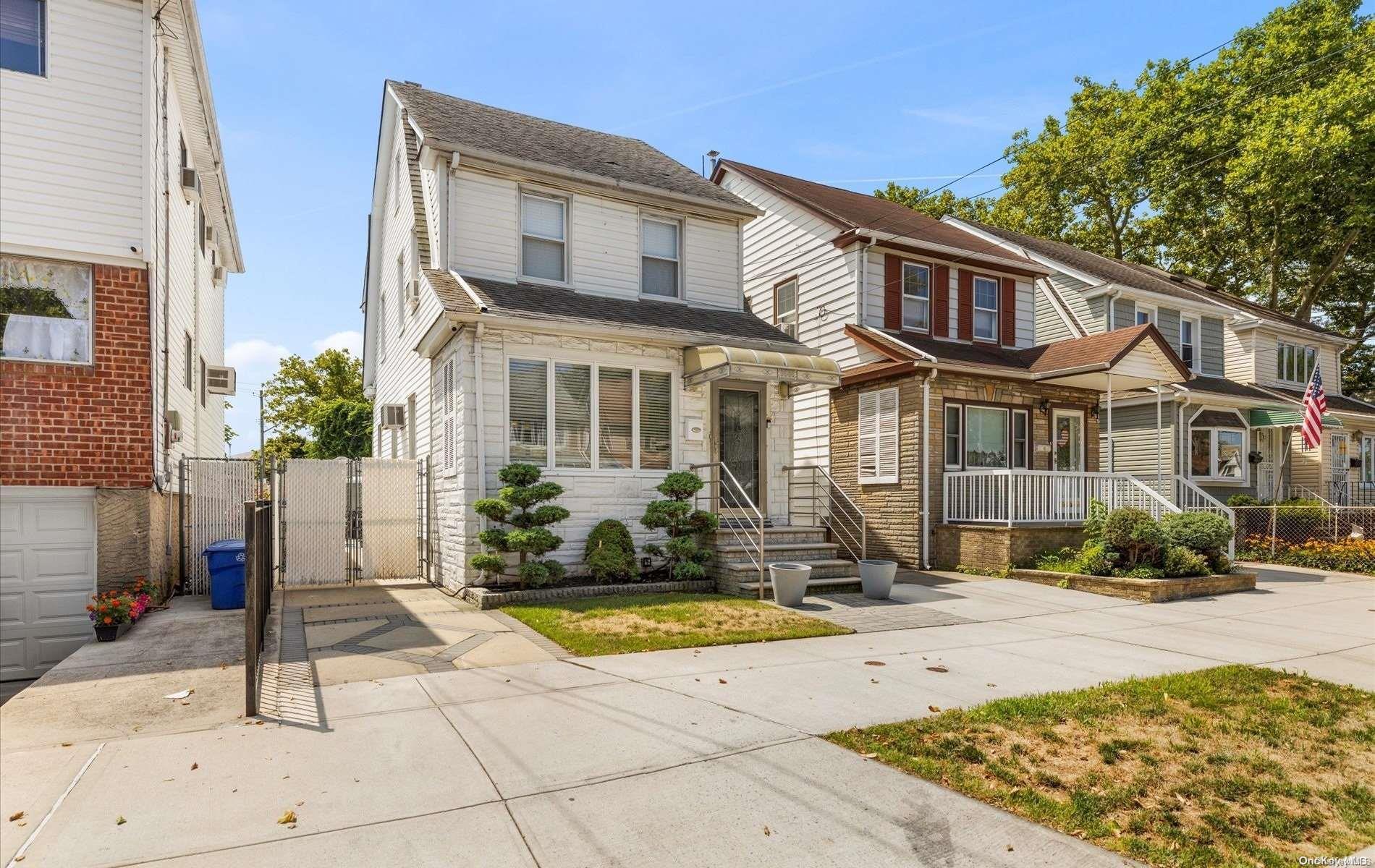 Single Family 149th  Queens, NY 11417, MLS-L3568970-2