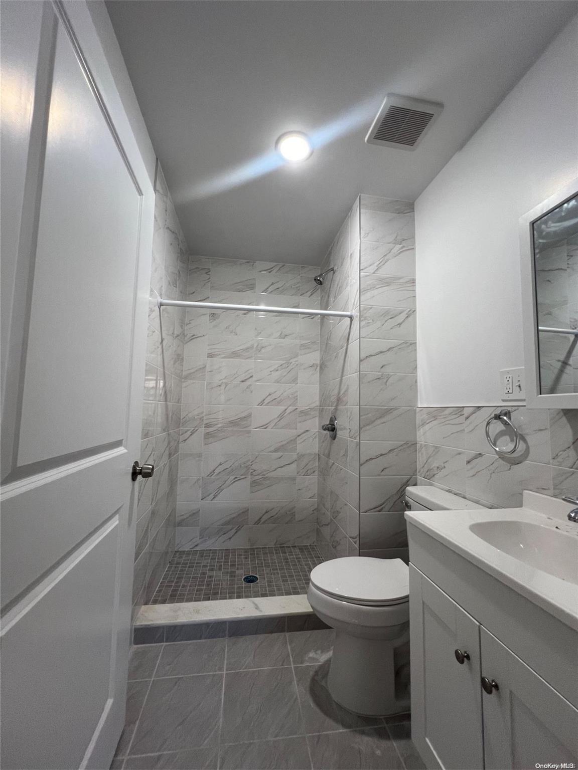 Single Family Underhill Ave  Bronx, NY 10473, MLS-L3569121-11