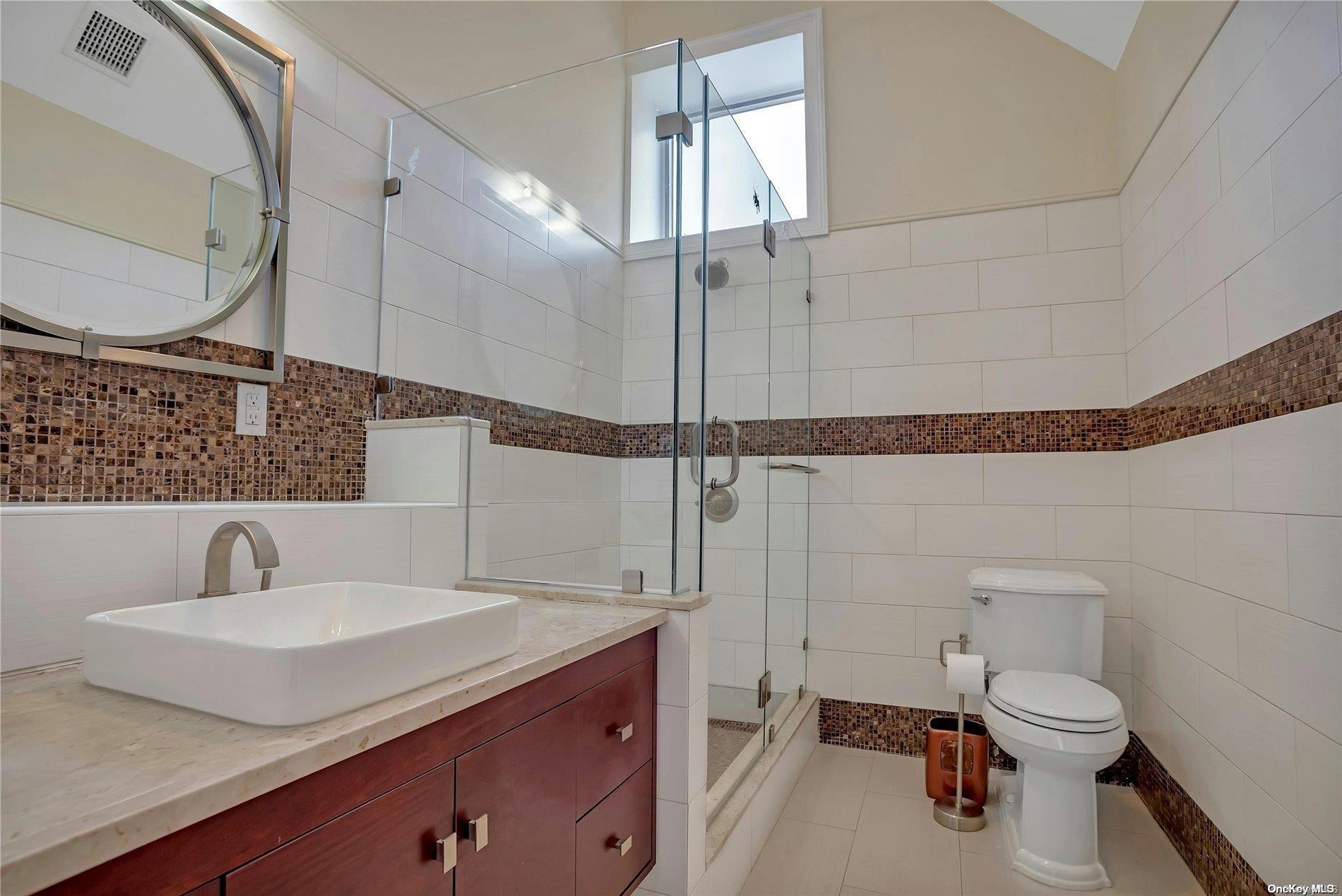 Single Family Boulevard  Queens, NY 11357, MLS-L3569142-22