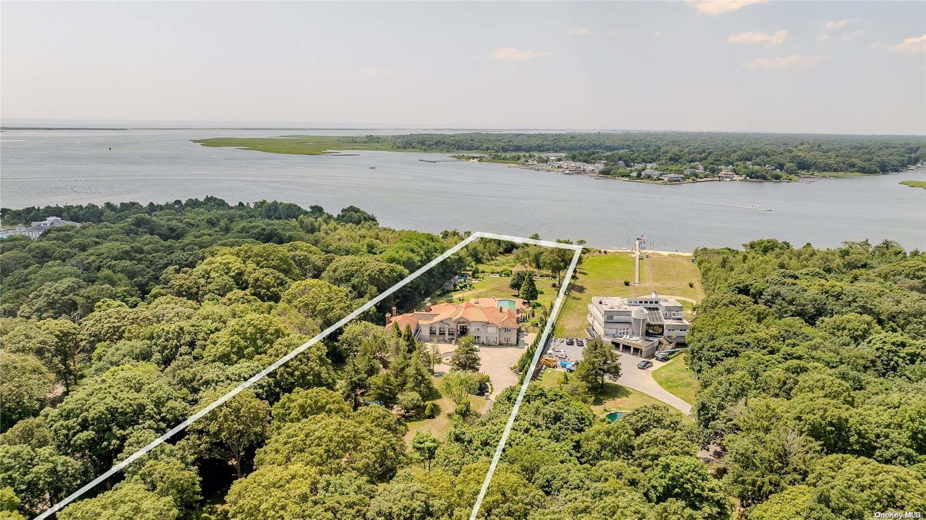 Single Family Old Neck  Suffolk County, NY 11934, MLS-L3569309-35