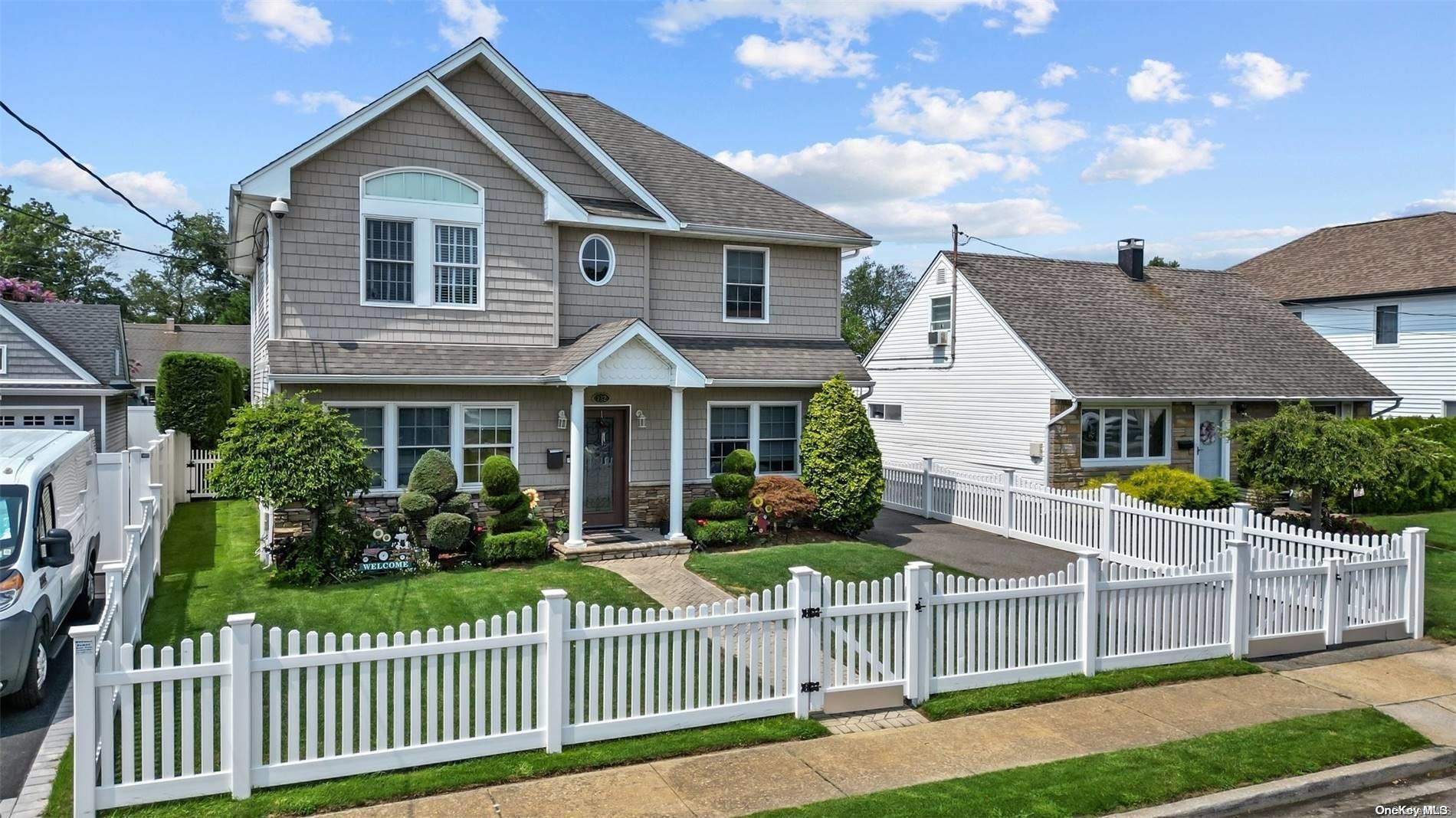 Single Family Sunrise  Nassau County, NY 11710, MLS-L3569391-24