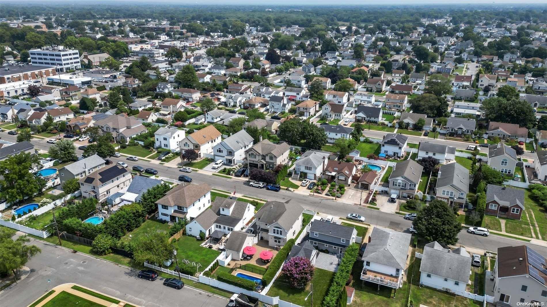 Single Family Sunrise  Nassau County, NY 11710, MLS-L3569391-26