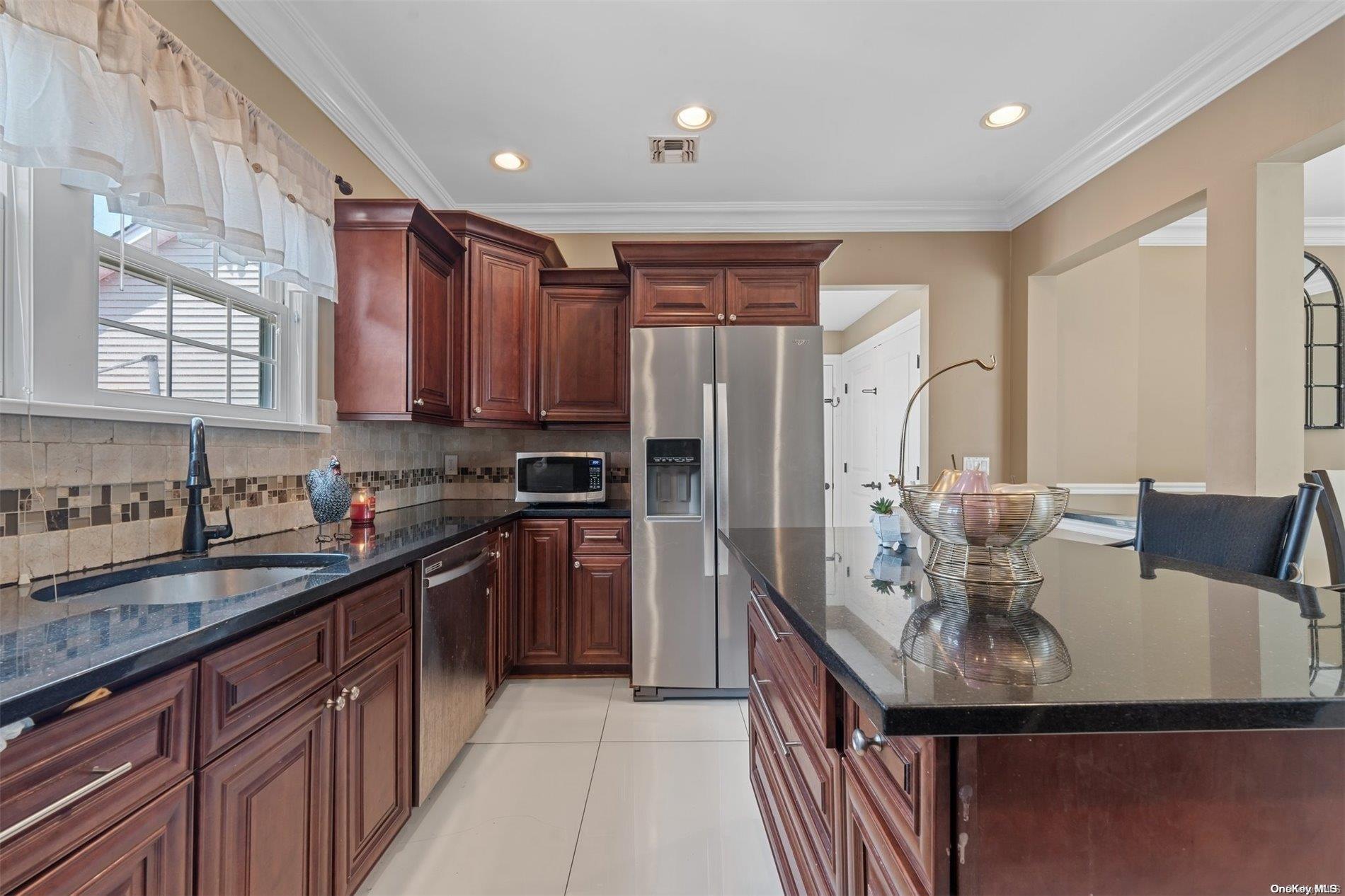 Single Family Sunrise  Nassau County, NY 11710, MLS-L3569391-29