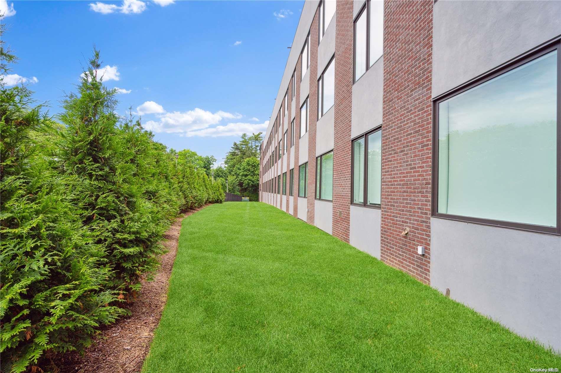Condo Middle Neck  Nassau County, NY 11021, MLS-L3569436-27