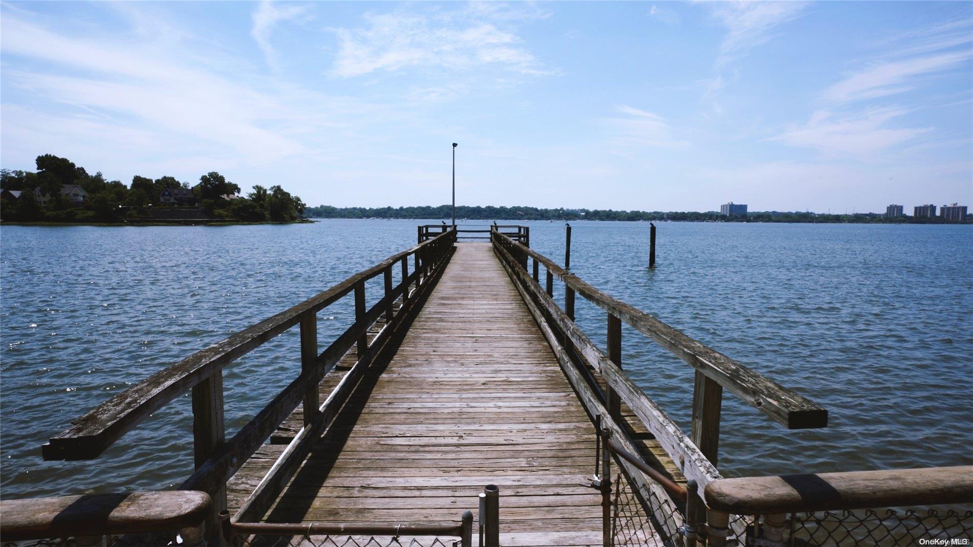 Condo Middle Neck  Nassau County, NY 11021, MLS-L3569436-33