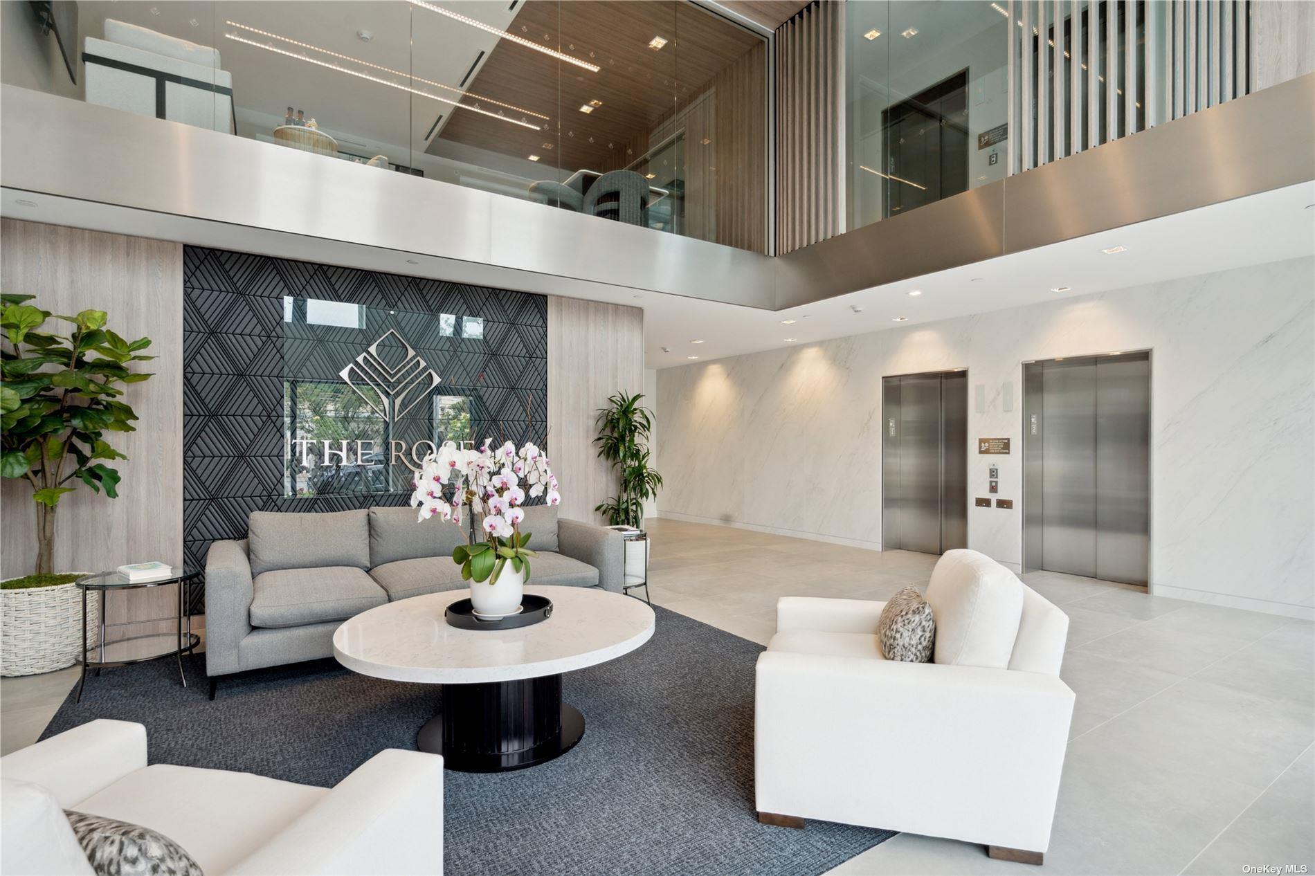 Condo Middle Neck  Nassau County, NY 11021, MLS-L3569448-4