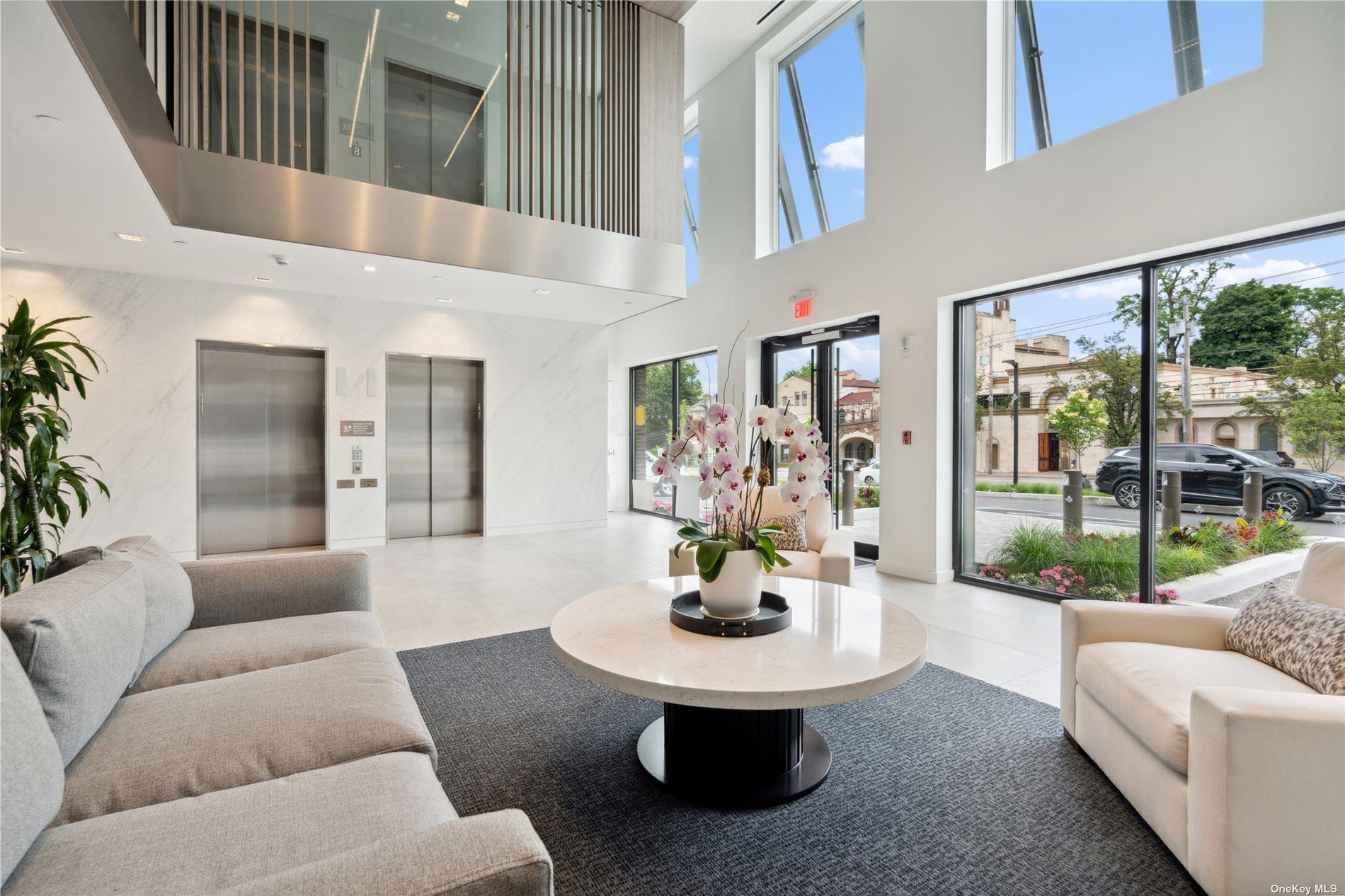 Condo Middle Neck  Nassau County, NY 11021, MLS-L3569448-5