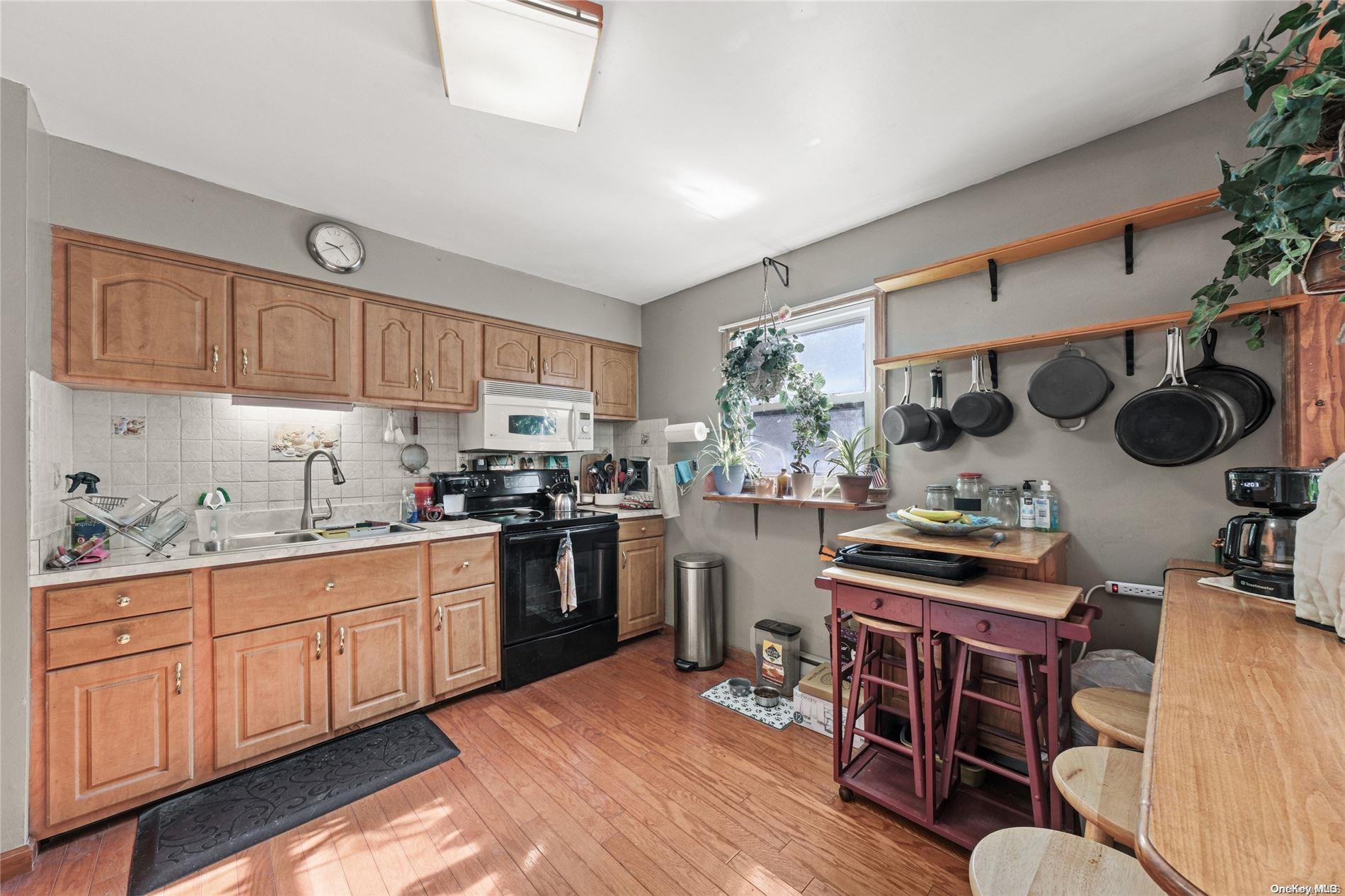 Single Family Ohioville  Ulster County, NY 12561, MLS-L3569802-18