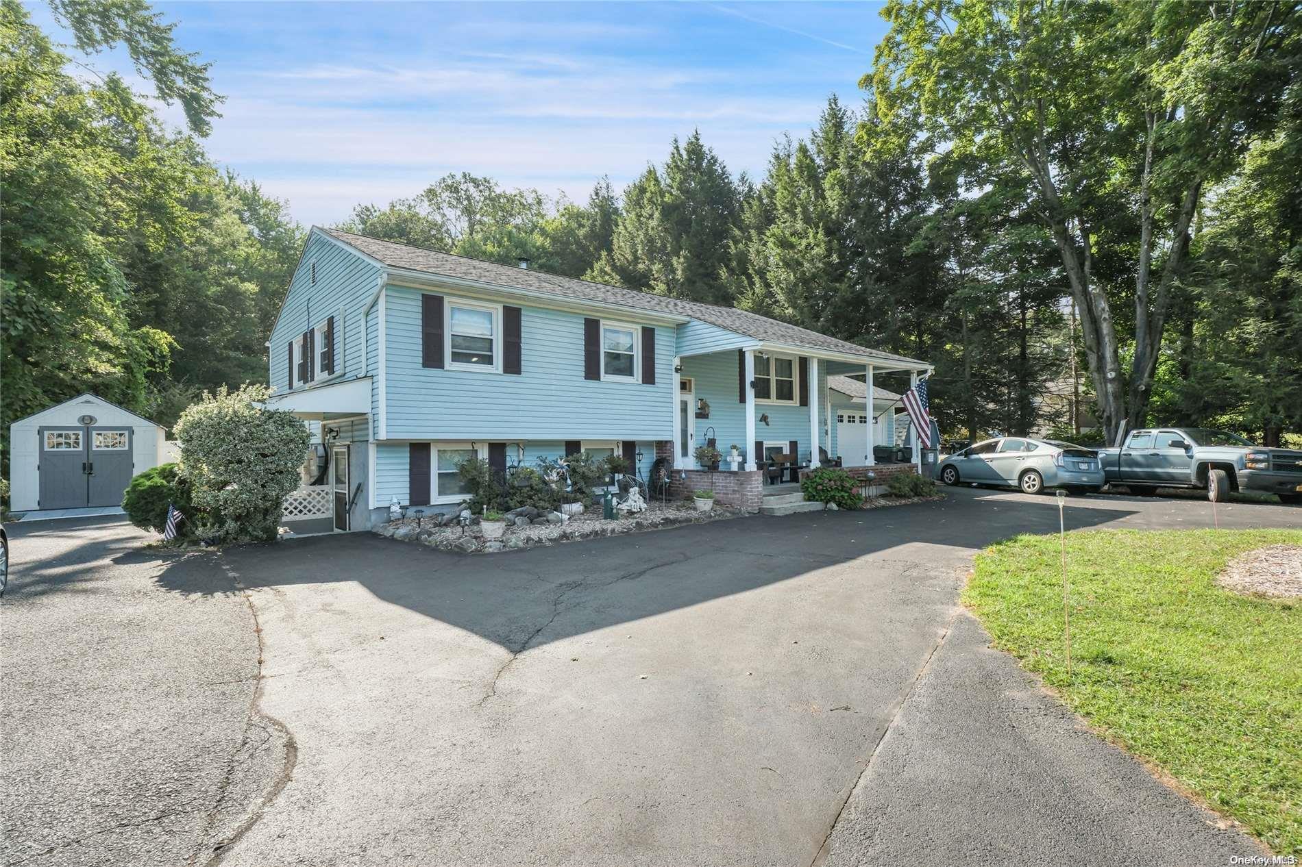 Single Family Ohioville  Ulster County, NY 12561, MLS-L3569802-2
