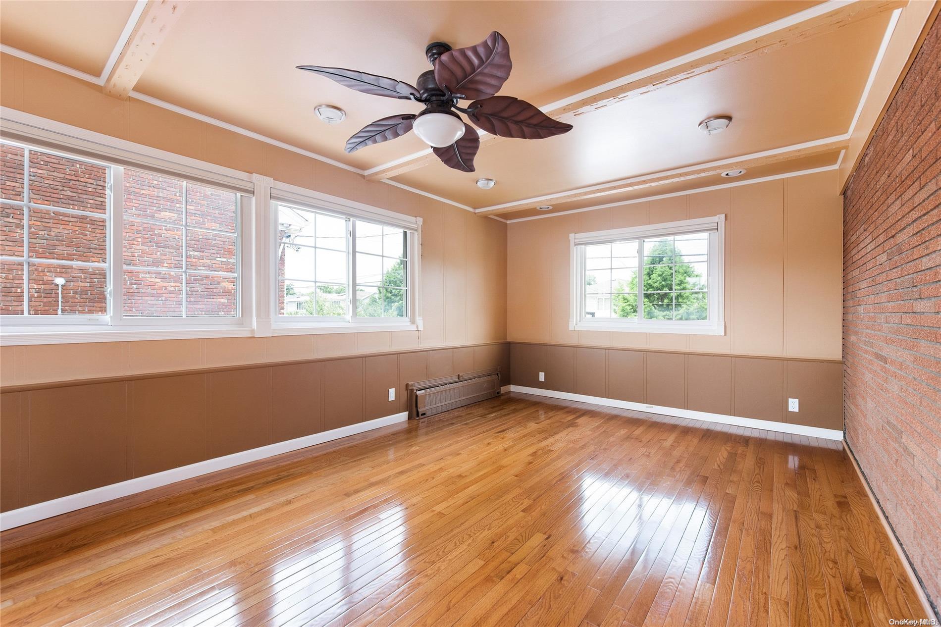 Single Family 91st  Queens, NY 11414, MLS-L3569907-8