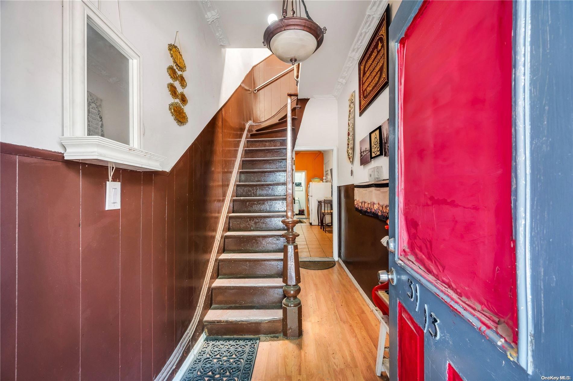 Single Family 12th  Queens, NY 11106, MLS-L3570030-6