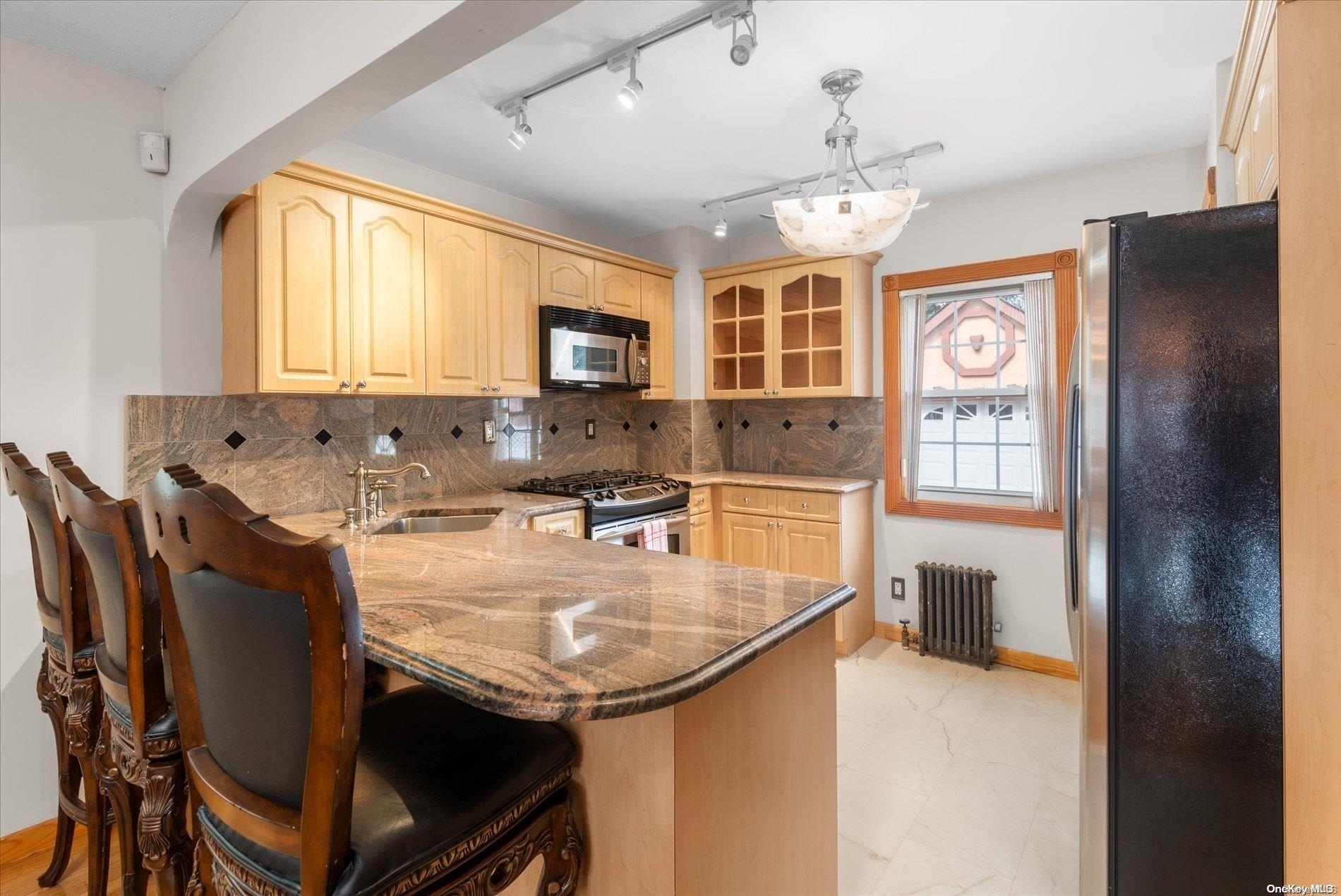 Single Family 121st  Queens, NY 11420, MLS-L3570043-10