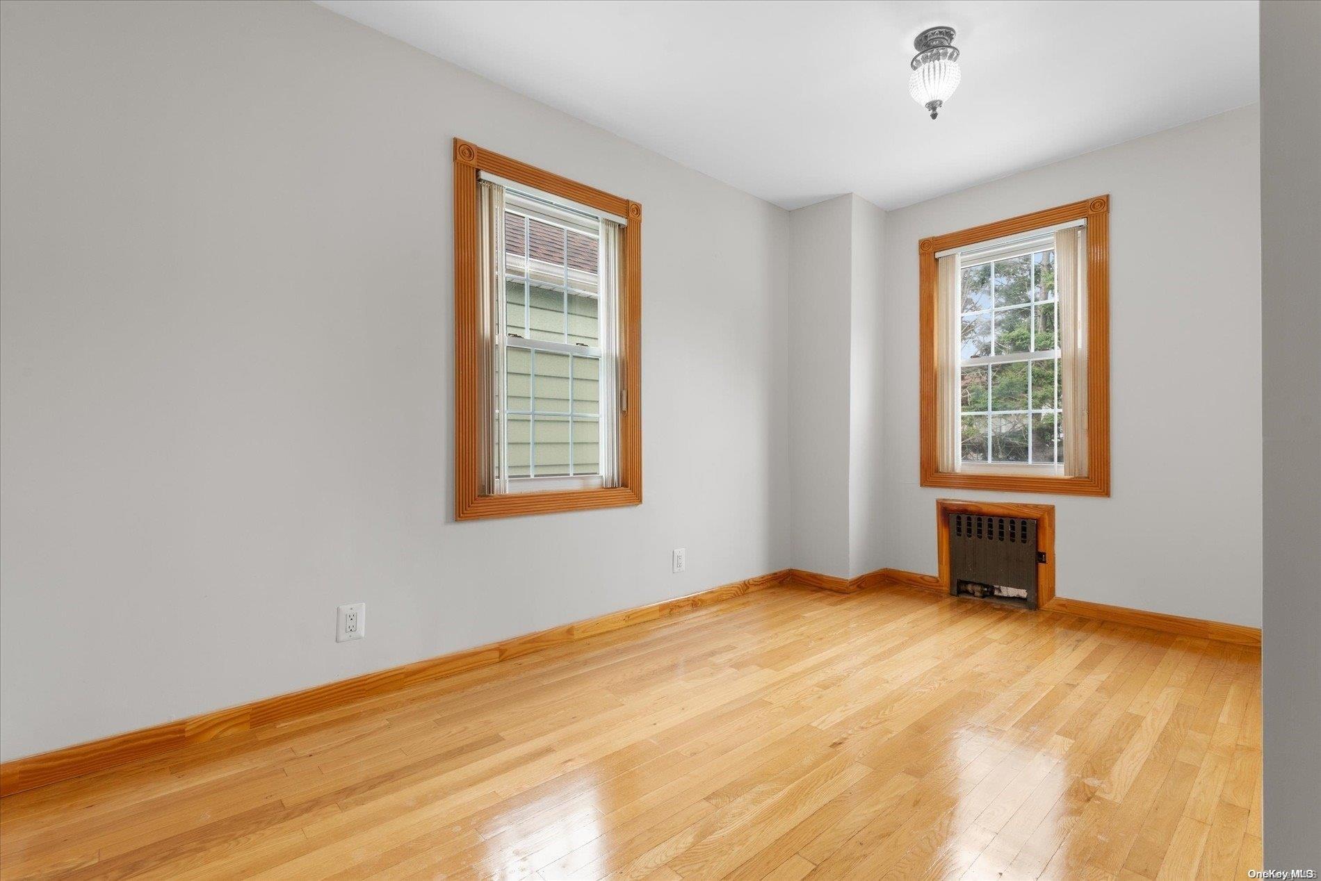 Single Family 121st  Queens, NY 11420, MLS-L3570043-15