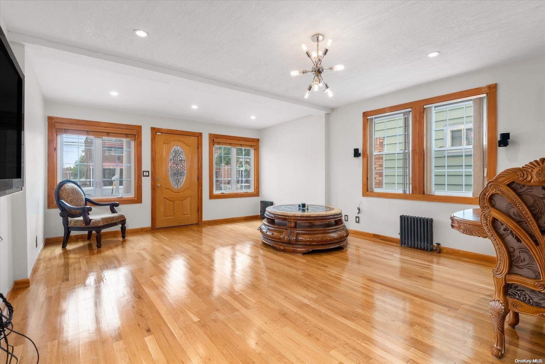 Single Family 121st  Queens, NY 11420, MLS-L3570043-7