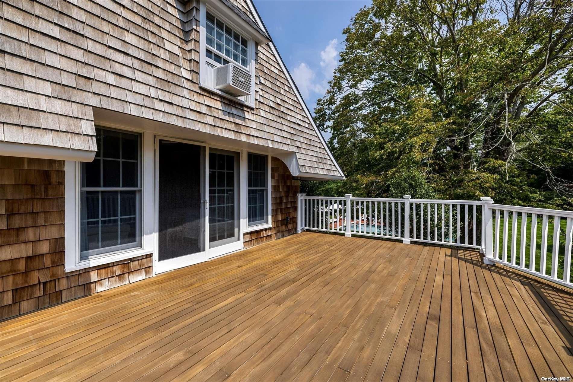Single Family Beach  Suffolk County, NY 11978, MLS-L3570157-19