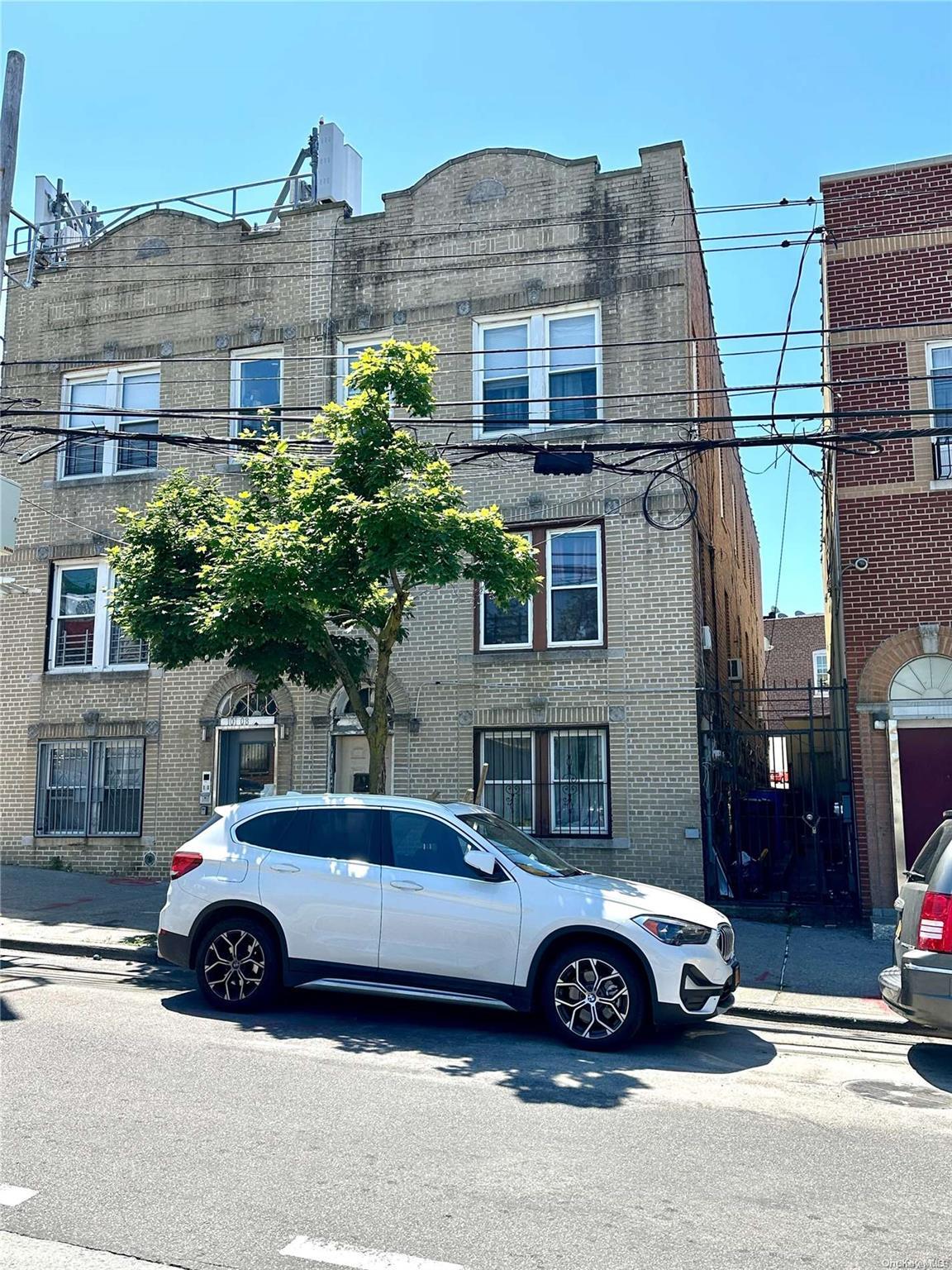 Single Family 32nd  Queens, NY 11369, MLS-L3570480-2