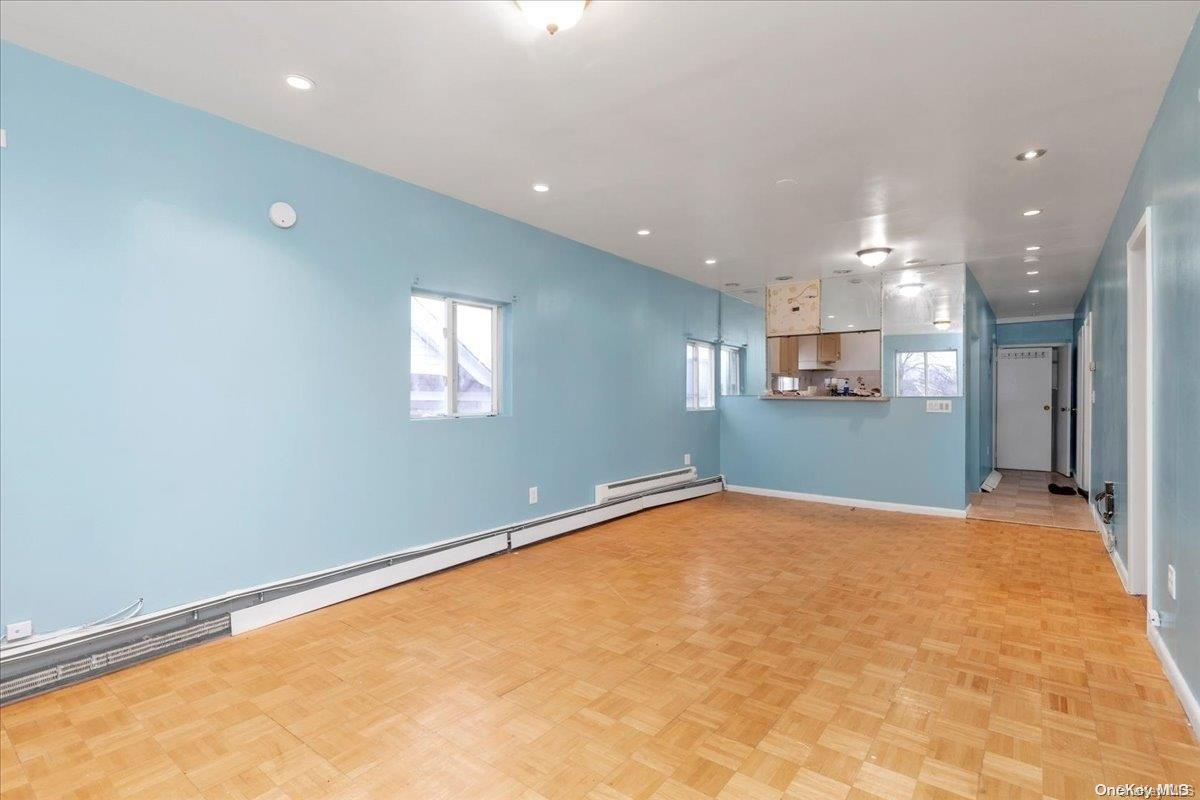 Single Family Farmers  Queens, NY 11434, MLS-L3570897-3