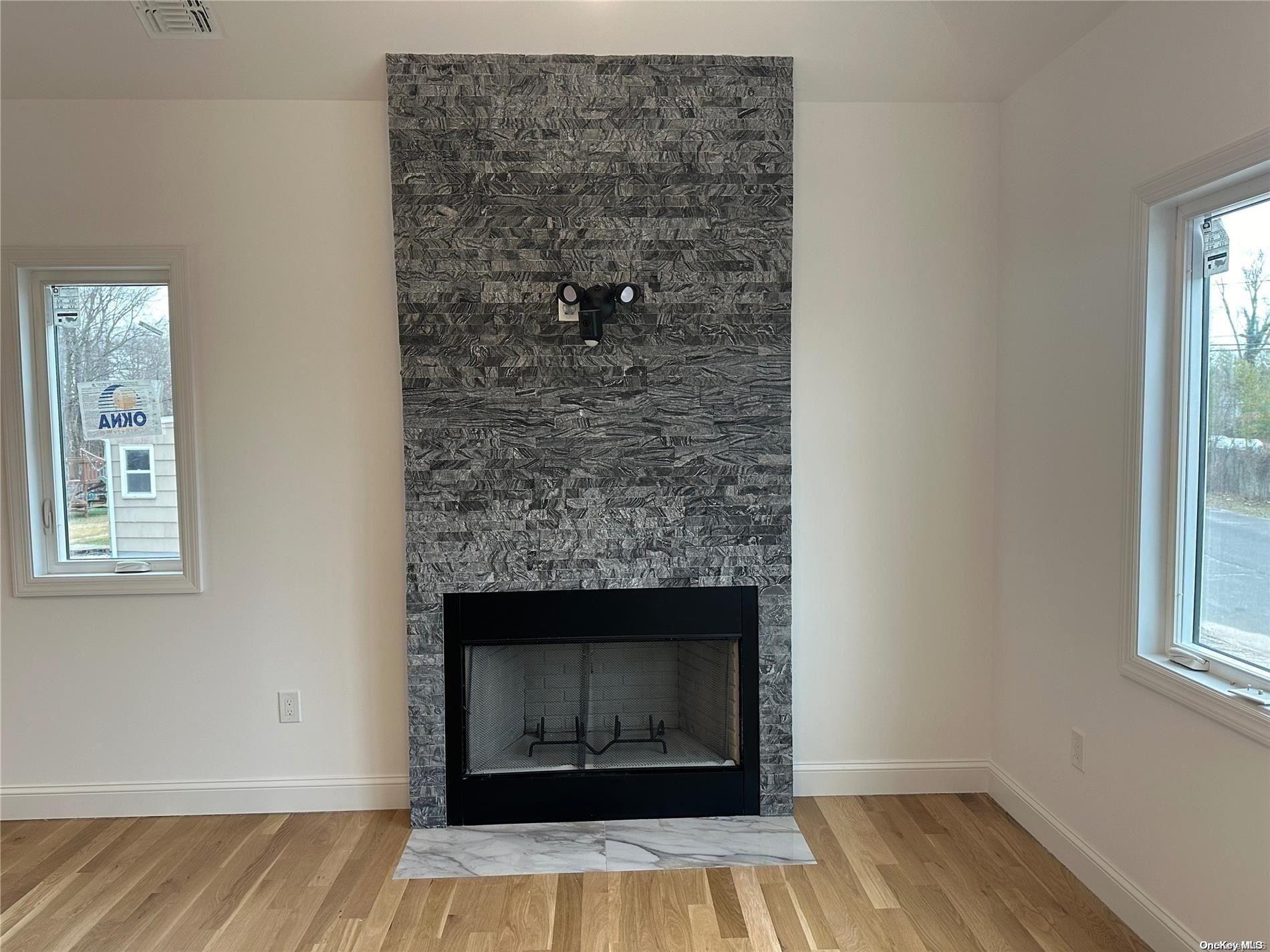 Single Family Harrison  Suffolk County, NY 11706, MLS-L3570901-11
