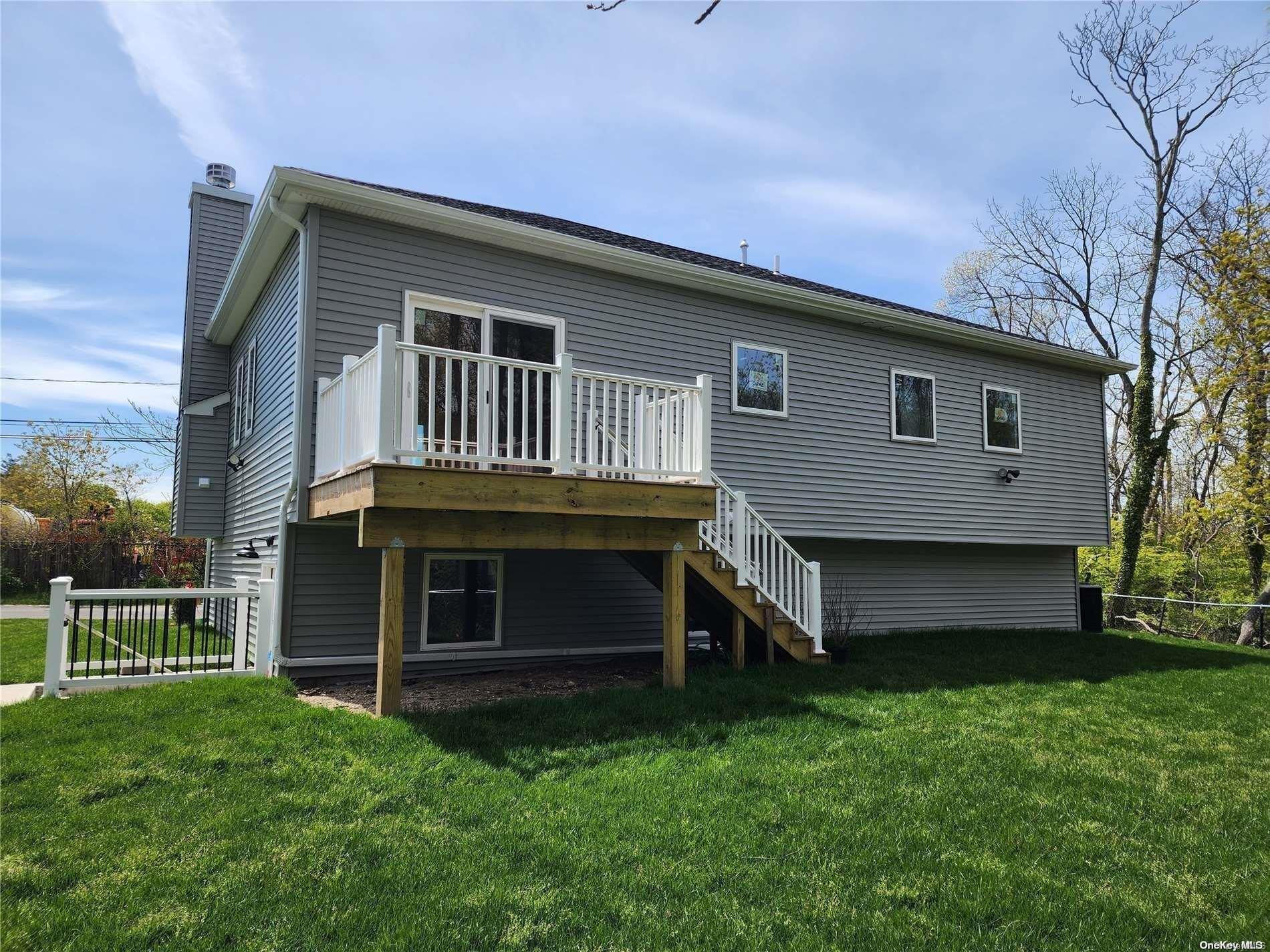 Single Family Harrison  Suffolk County, NY 11706, MLS-L3570901-22