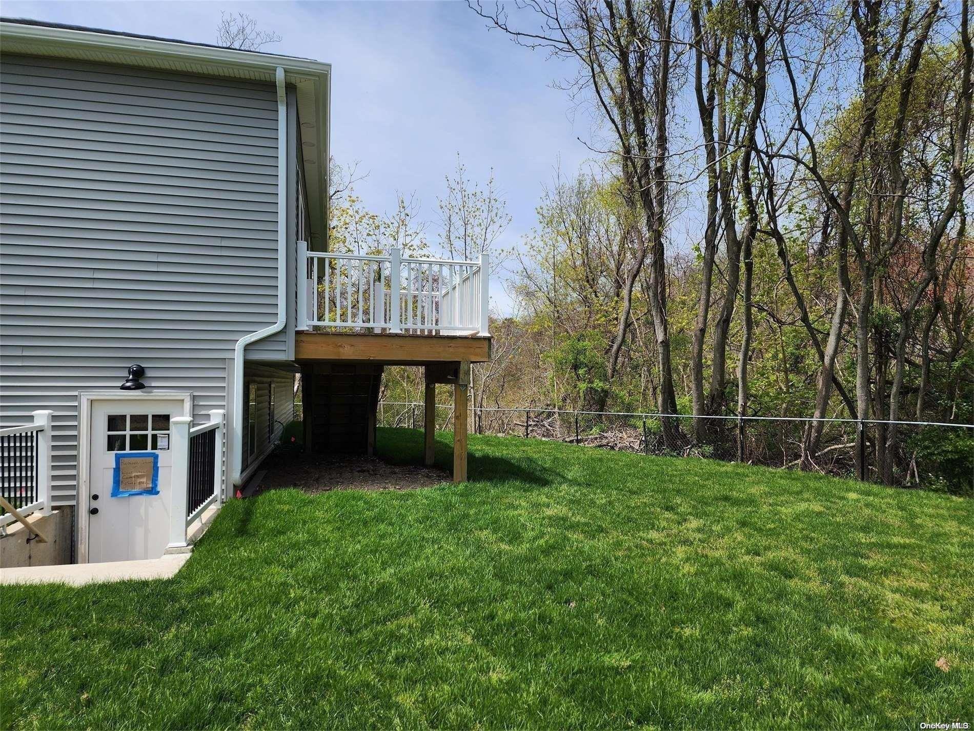 Single Family Harrison  Suffolk County, NY 11706, MLS-L3570901-24