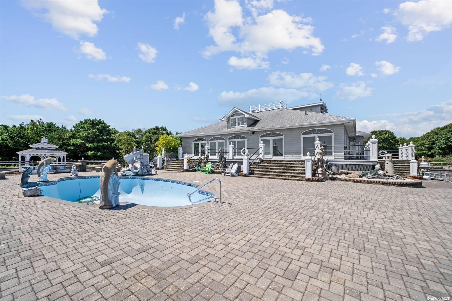 Single Family Old Neck  Suffolk County, NY 11934, MLS-L3571140-22